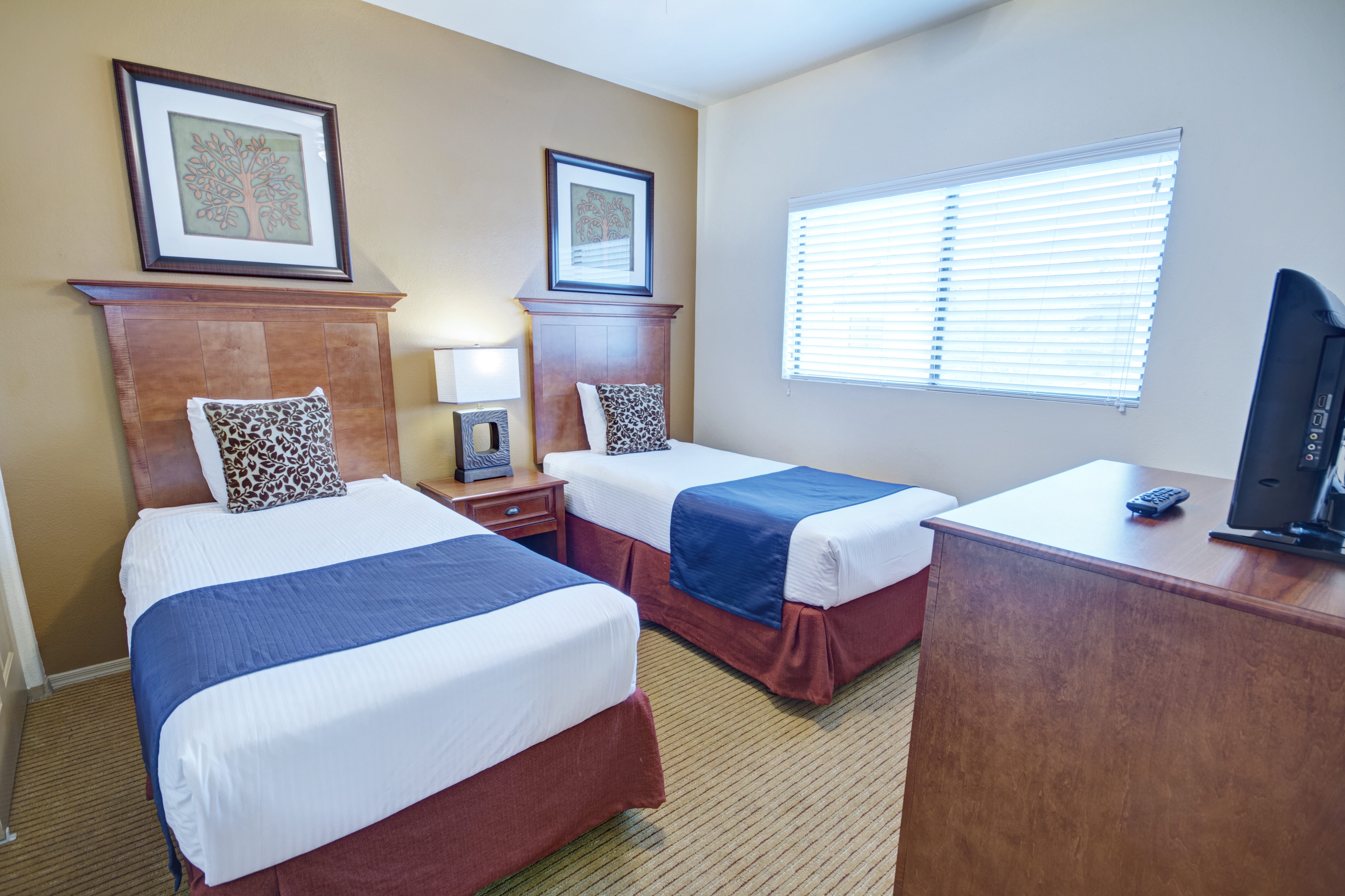 Guest room feature at the WorldMark Phoenix - South Mountain Preserve in Phoenix, Arizona