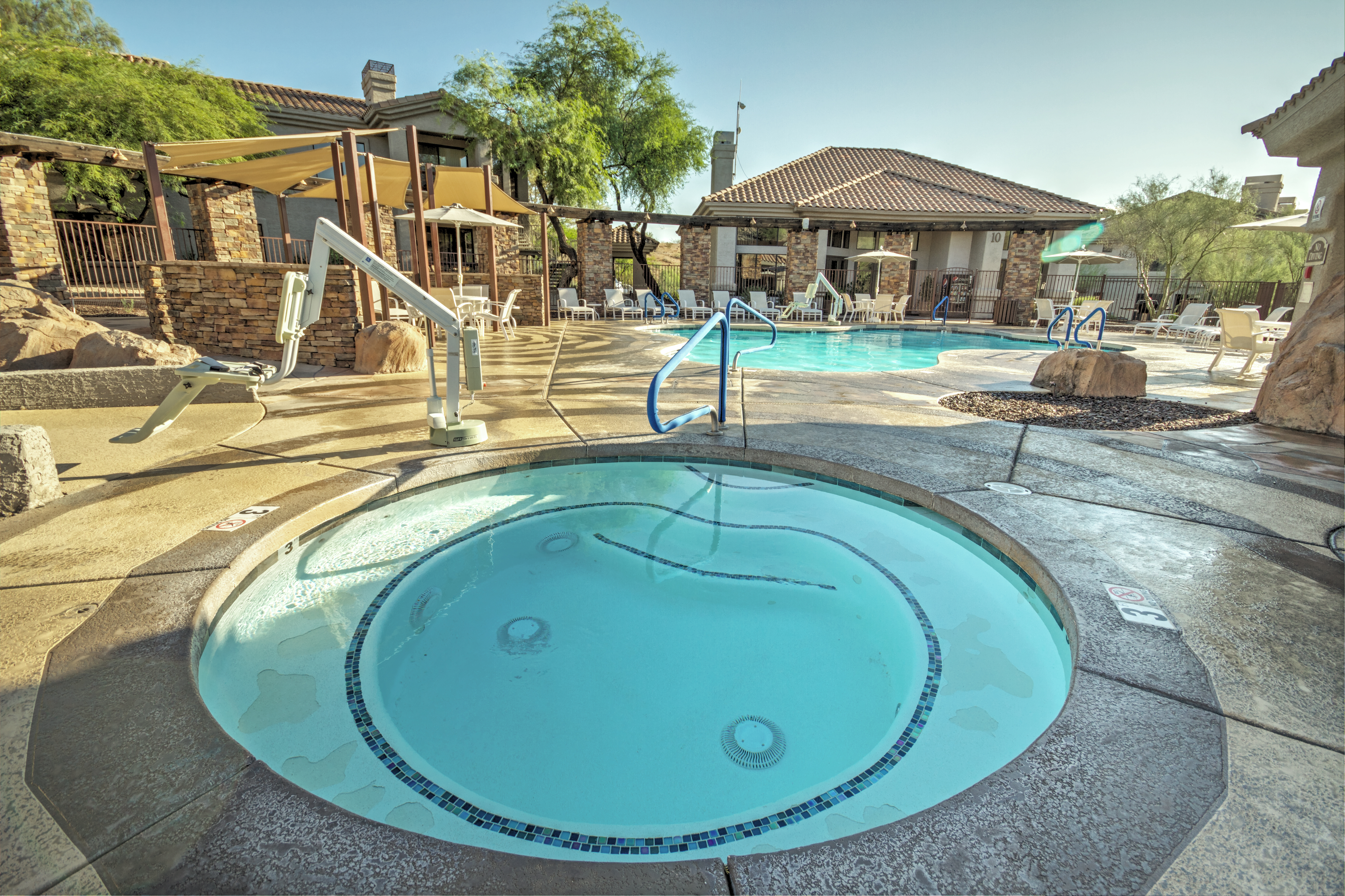 Pool daytime image at the WorldMark Phoenix - South Mountain Preserve in Phoenix, Arizona