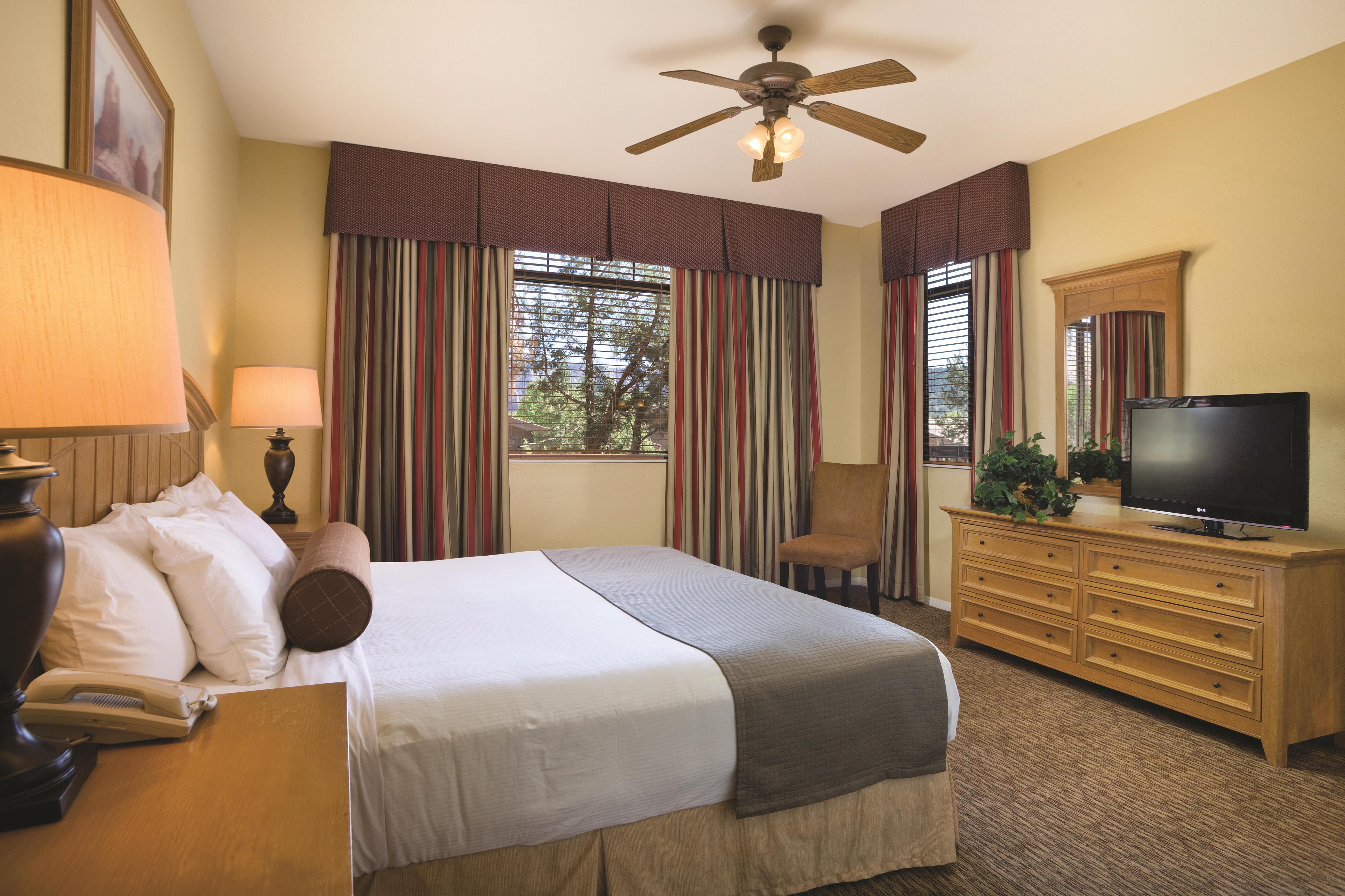 Guest room at the Club Wyndham Sedona in Sedona, Arizona