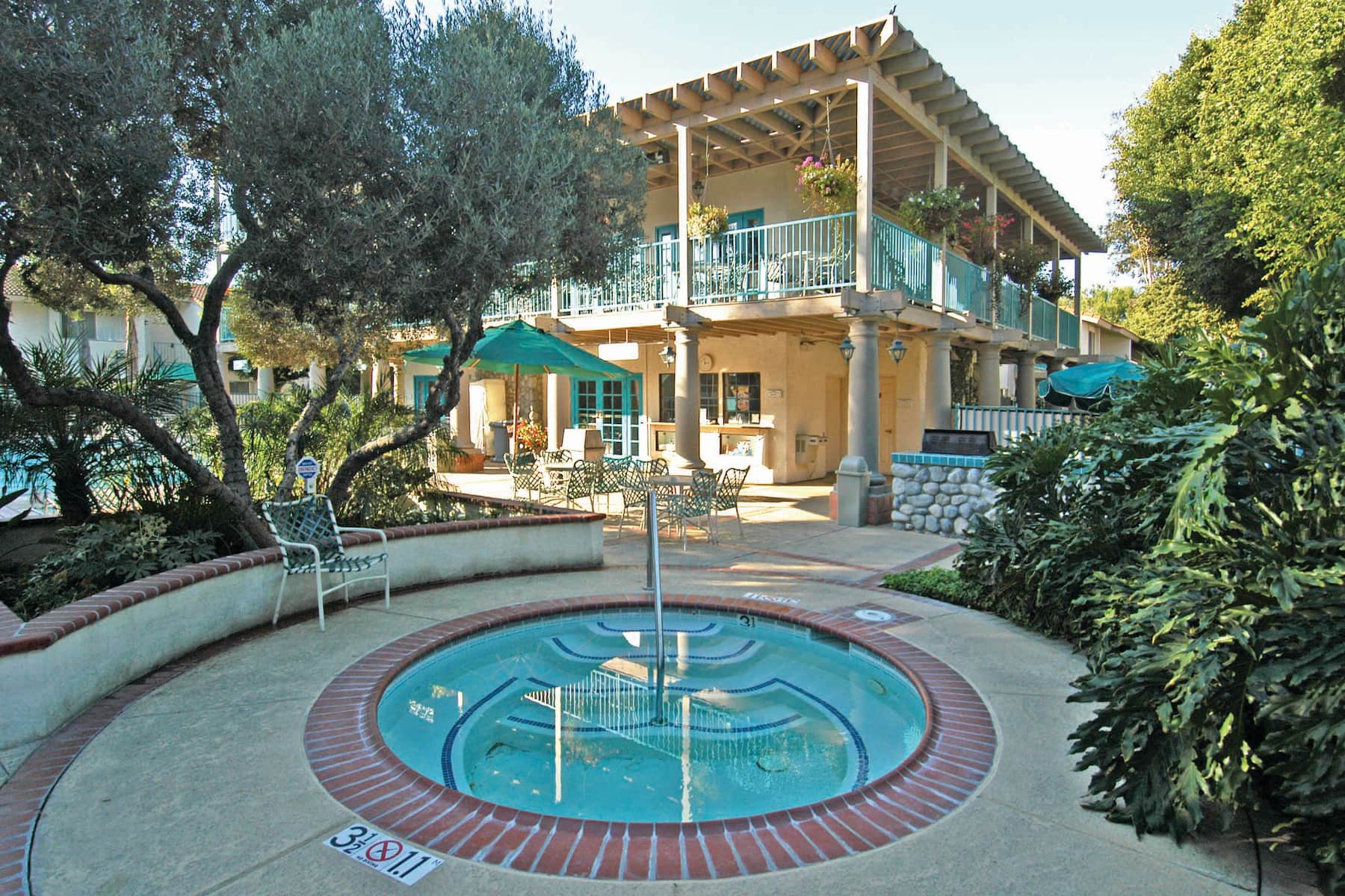 Hot tub at the Club Wyndham Dolphin's Cove in Anaheim, California
