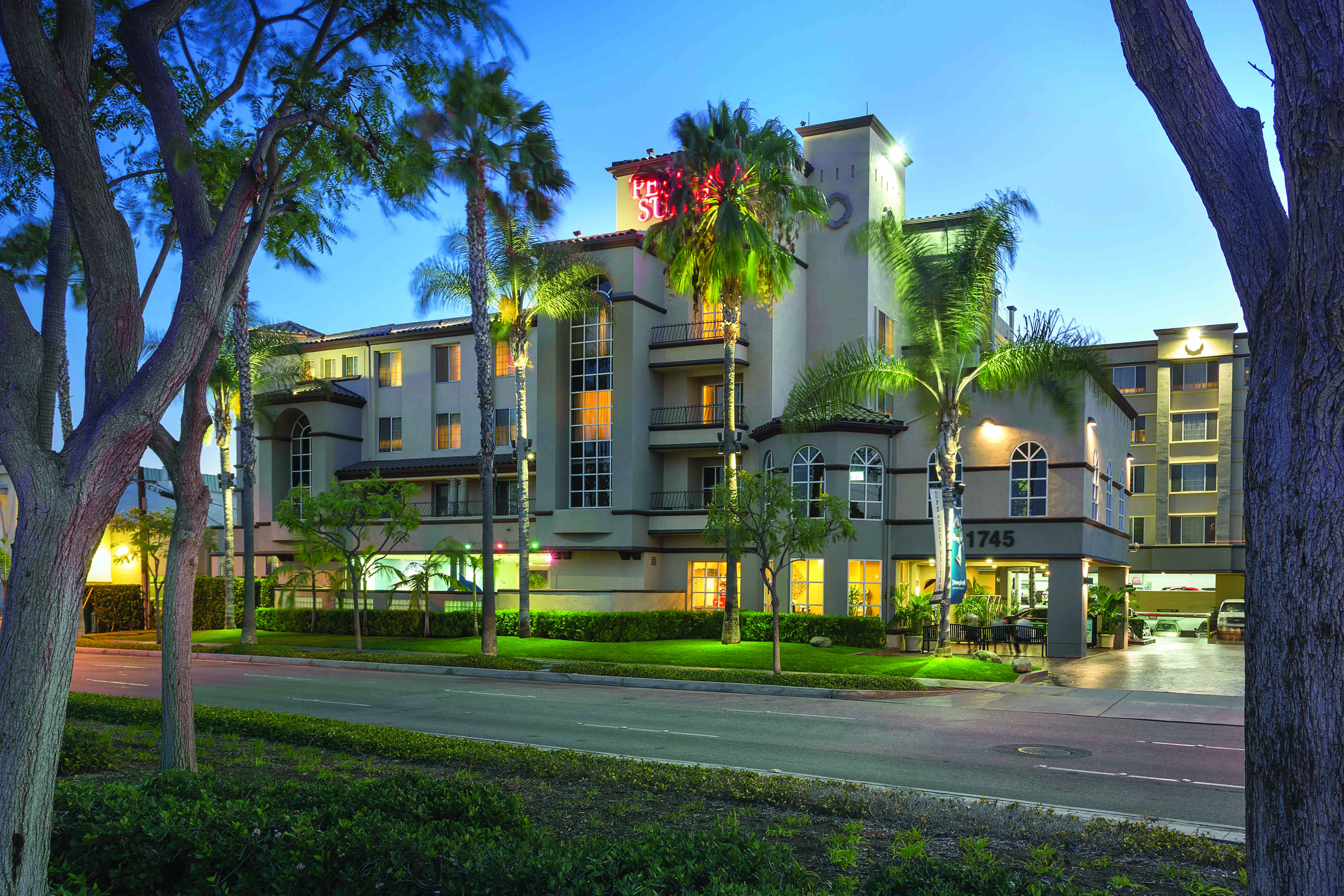 Exterior of Peacock Suites hotel in Anaheim, California