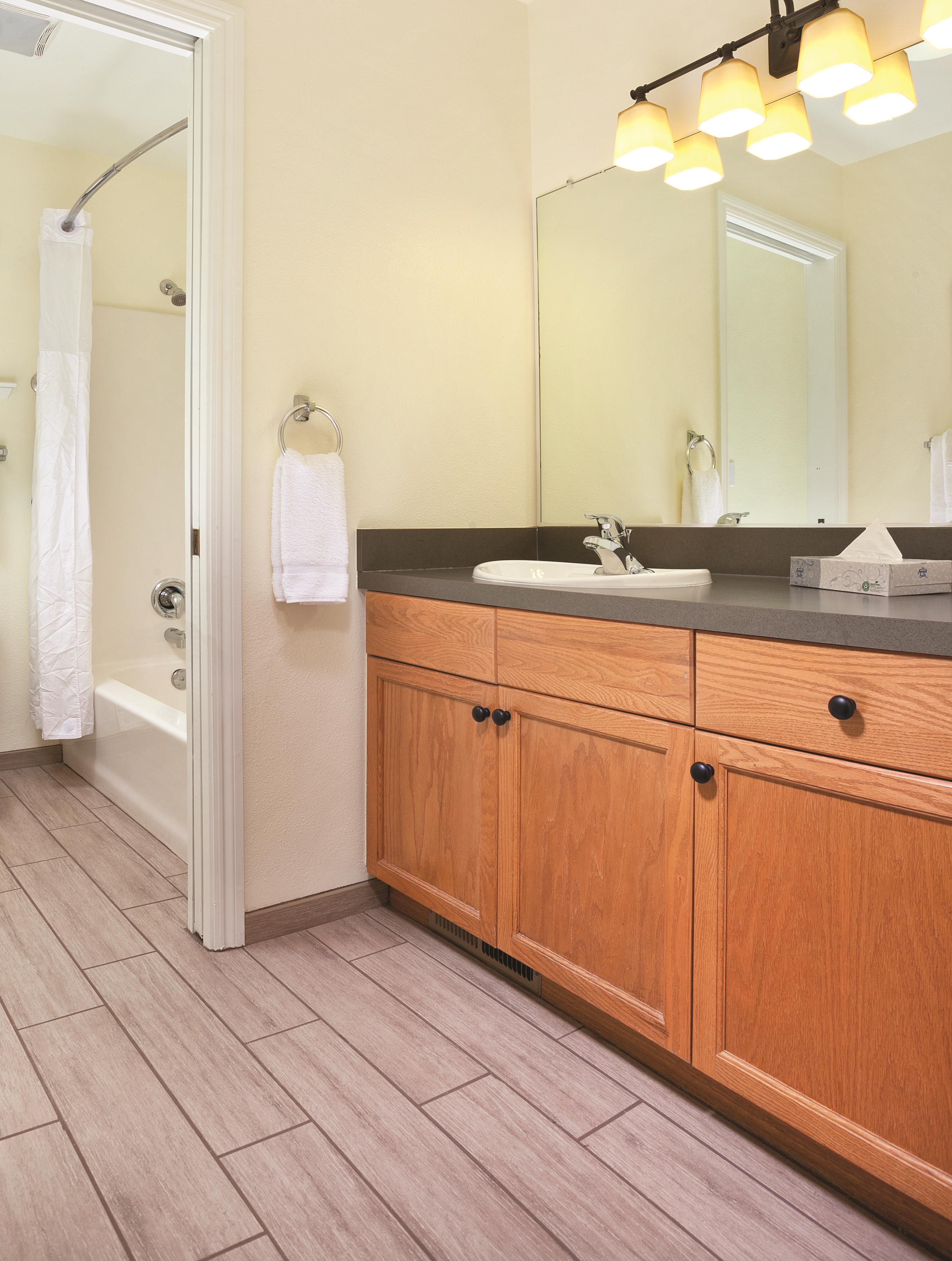 Guest room at the WorldMark Angels Camp in Angels Camp, California