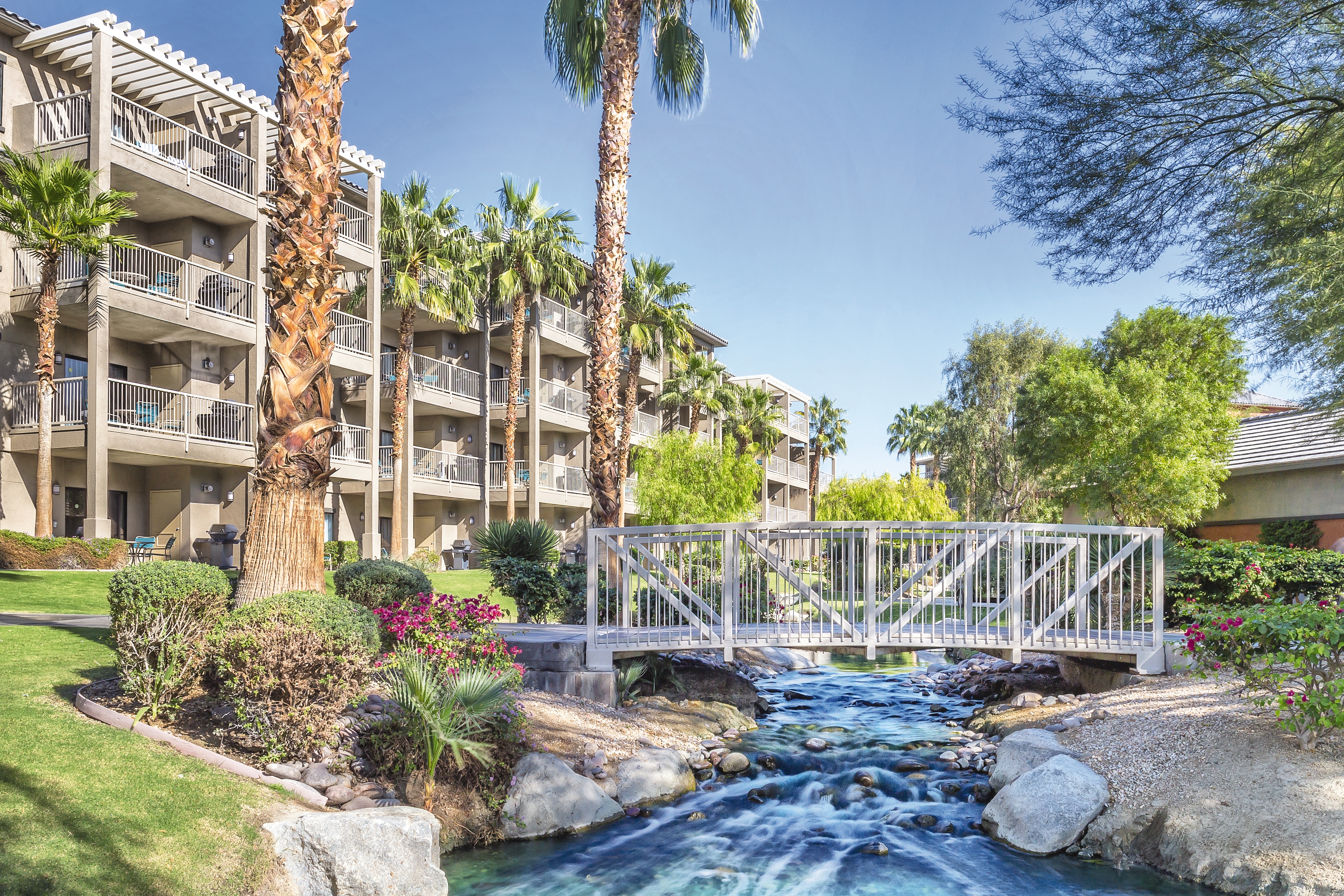 Exterior of WorldMark Indio hotel in Indio, California
