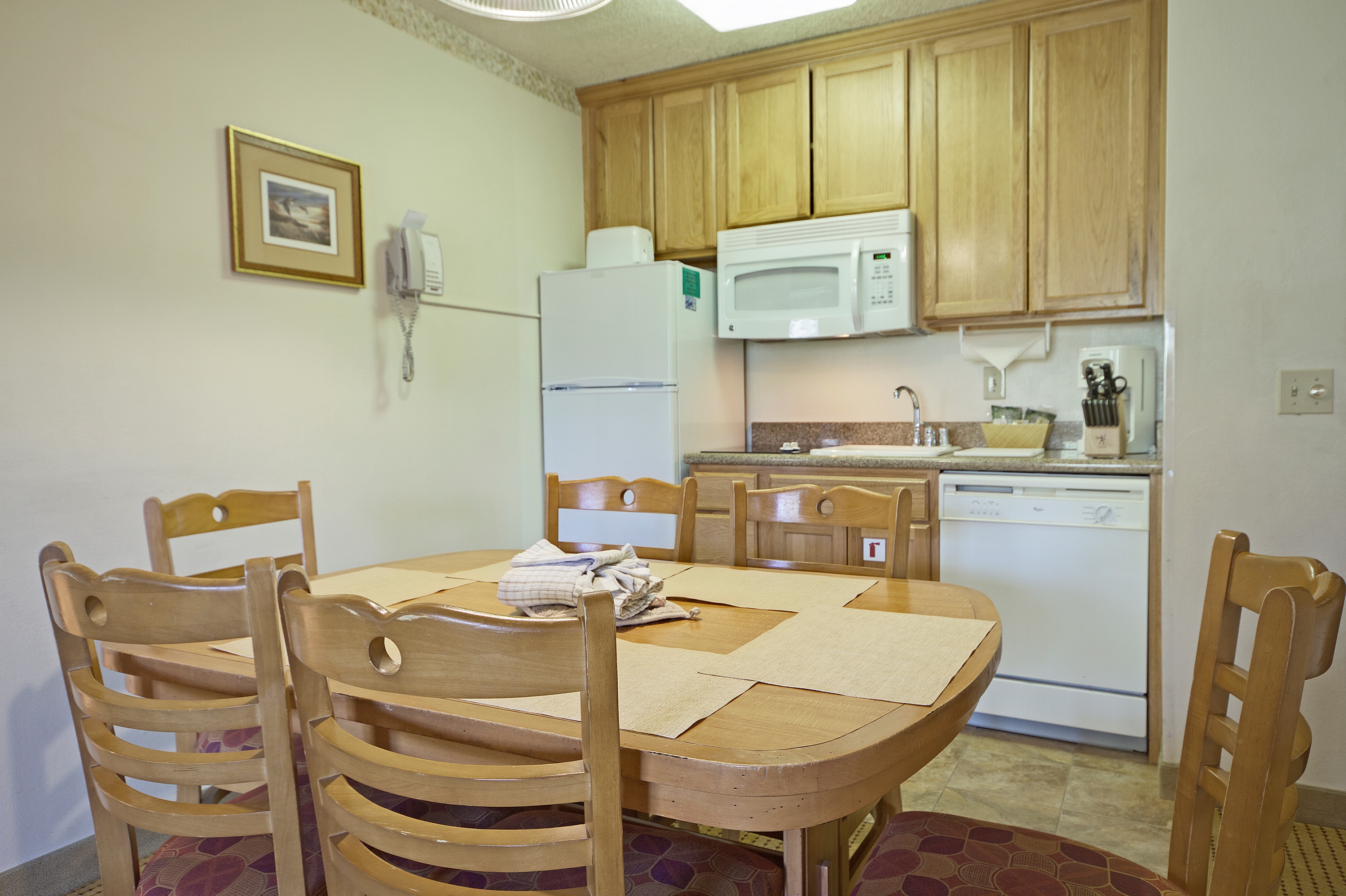 Guest room kitchen at Heidelberg Inn in June Lake, California