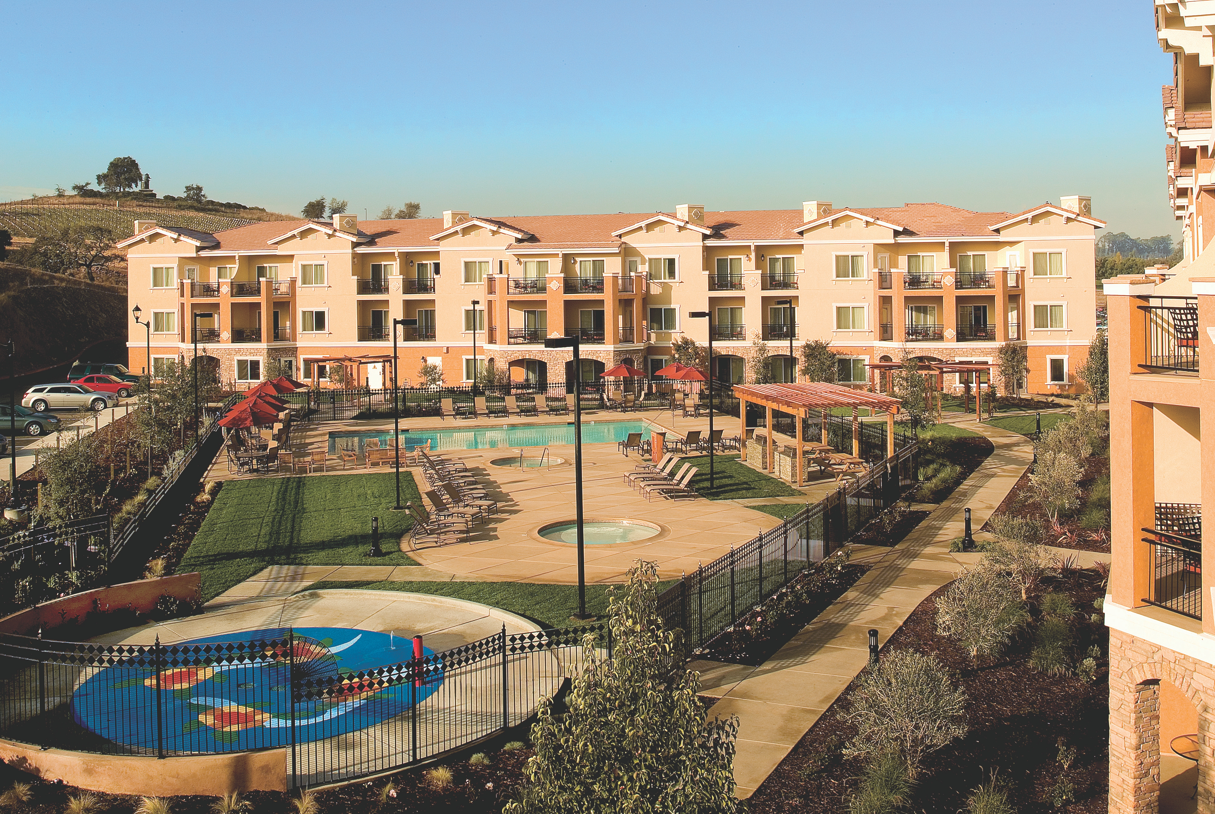 Exterior Day Image of Vino Bello Resort hotel in Napa, California