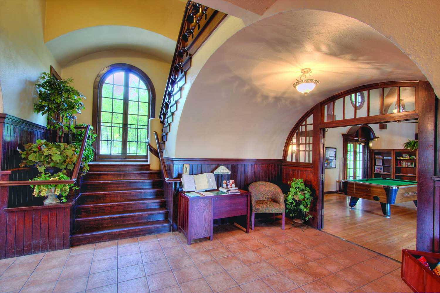 WorldMark Clear Lake lobby feature in Nice, California