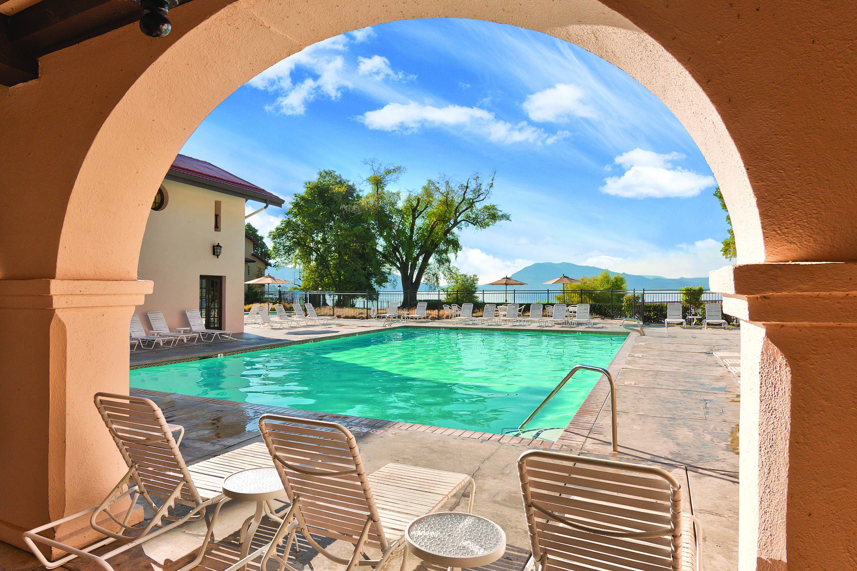 Pool at the WorldMark Clear Lake in Nice, California