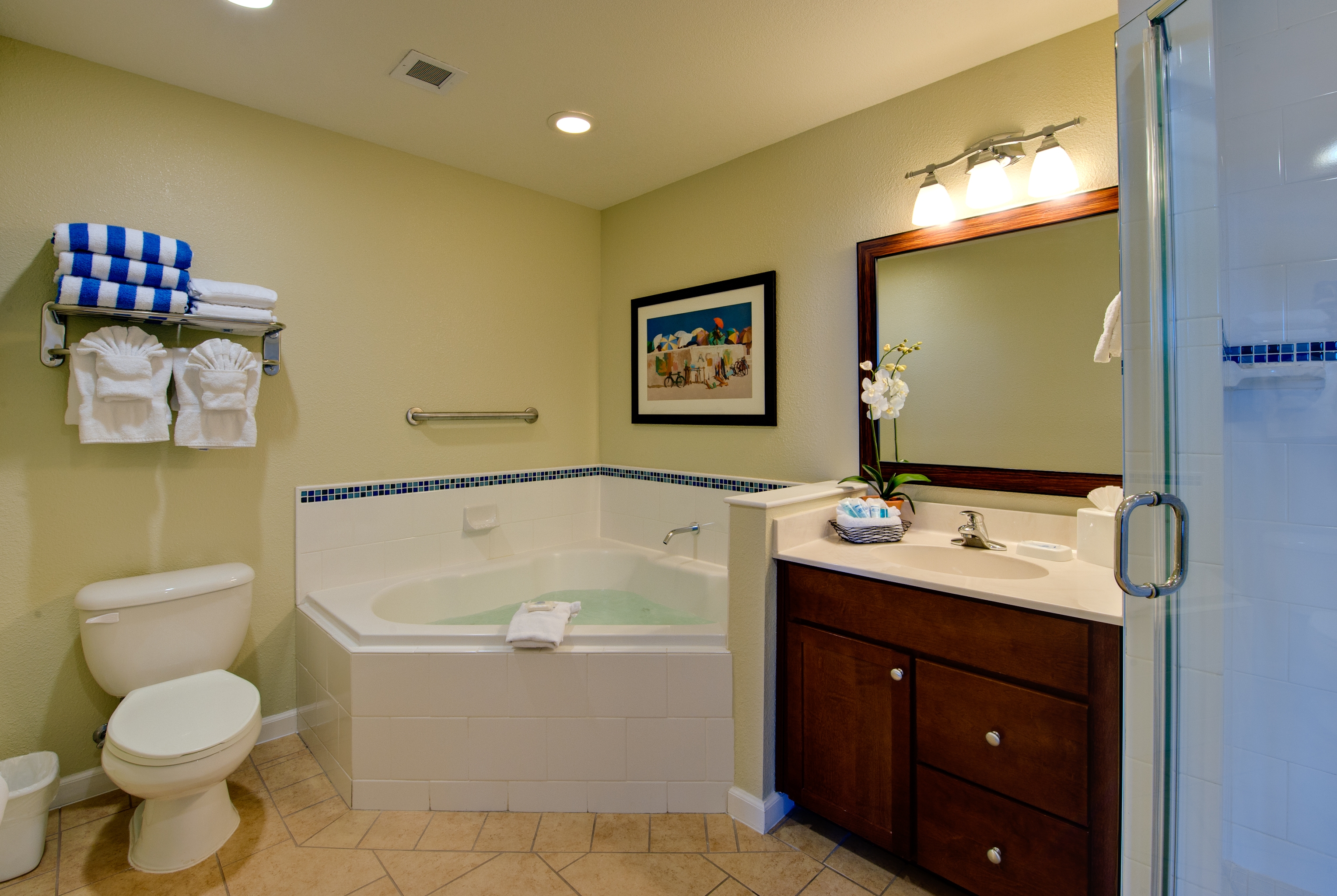 Guest room bath at the Club Wyndham Oceanside Pier Resort in Oceanside, California