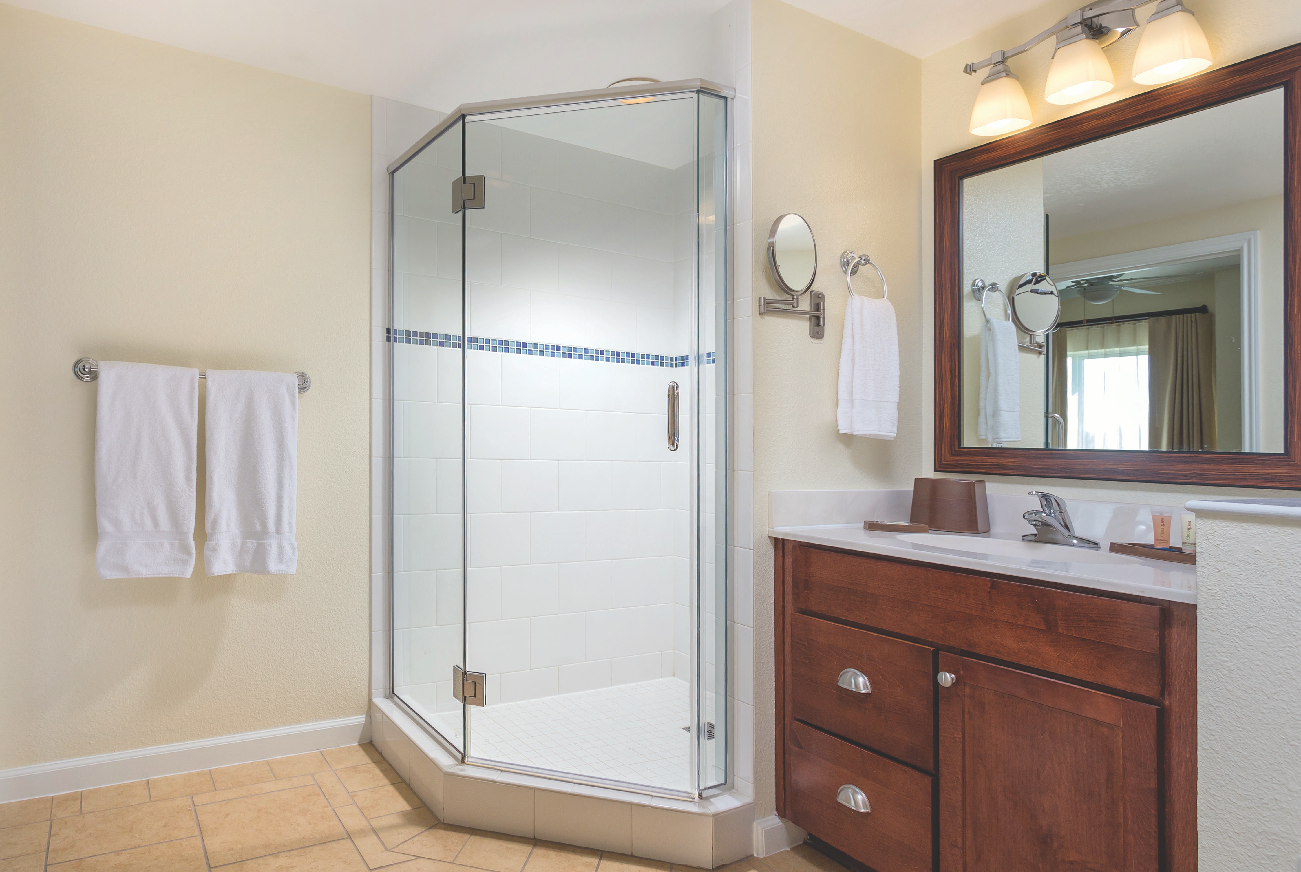 Guest room bath at the Club Wyndham Oceanside Pier Resort in Oceanside, California