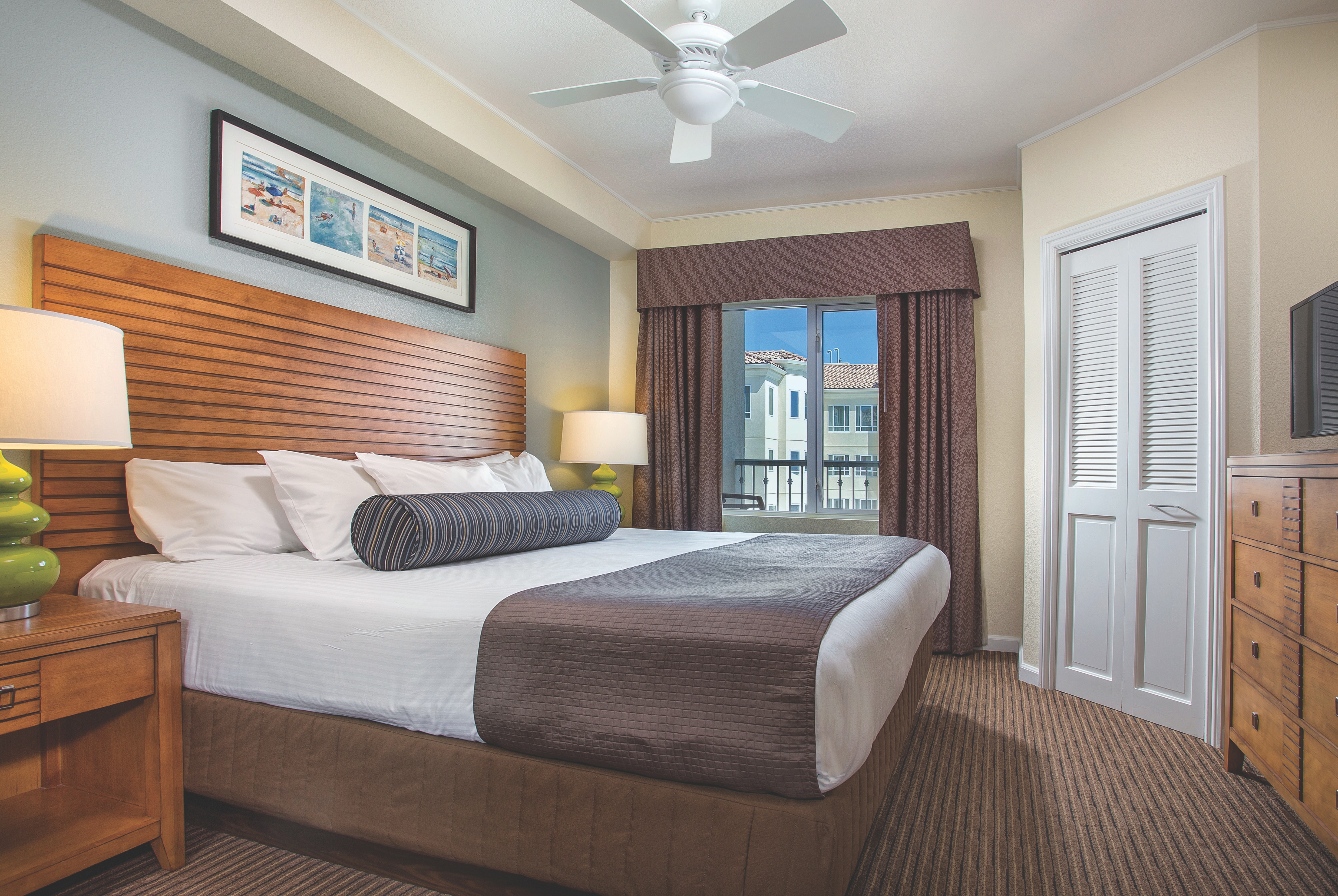 Club Wyndham Oceanside Pier Resort suite in Oceanside, California