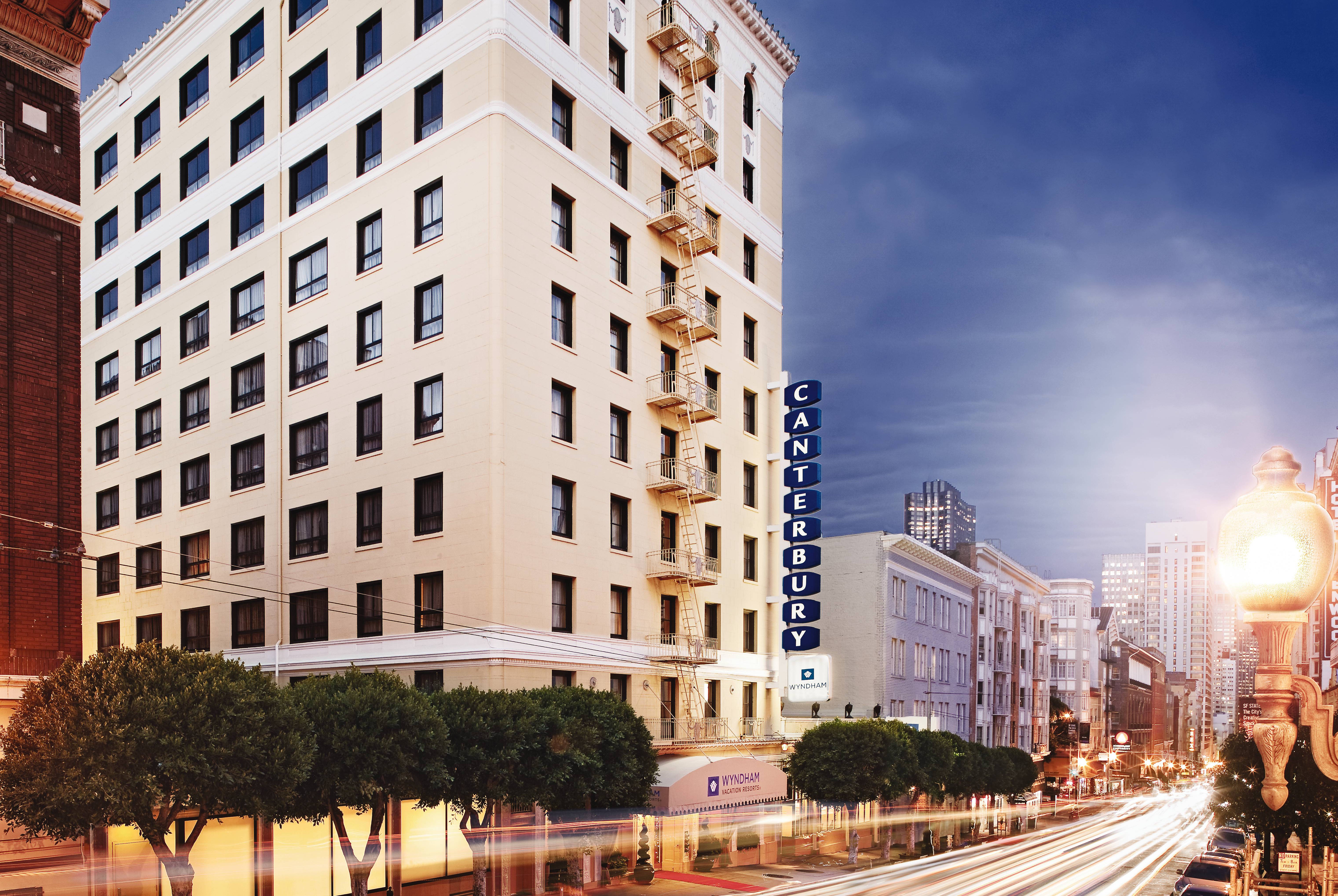 Front Exterior Image of Club Wyndham Canterbury hotel in San Francisco, California