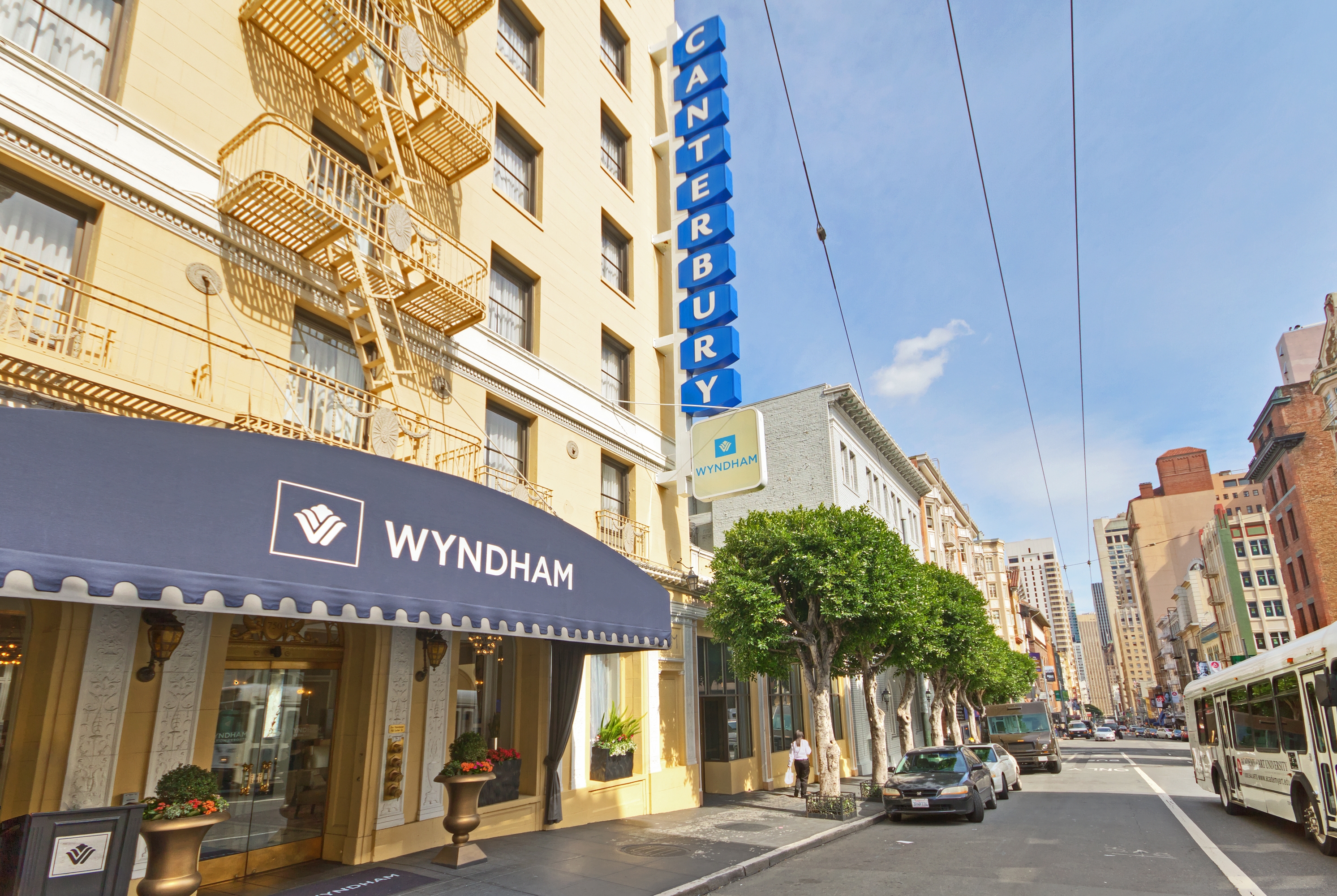 Front Exterior Image of Club Wyndham Canterbury hotel in San Francisco, California
