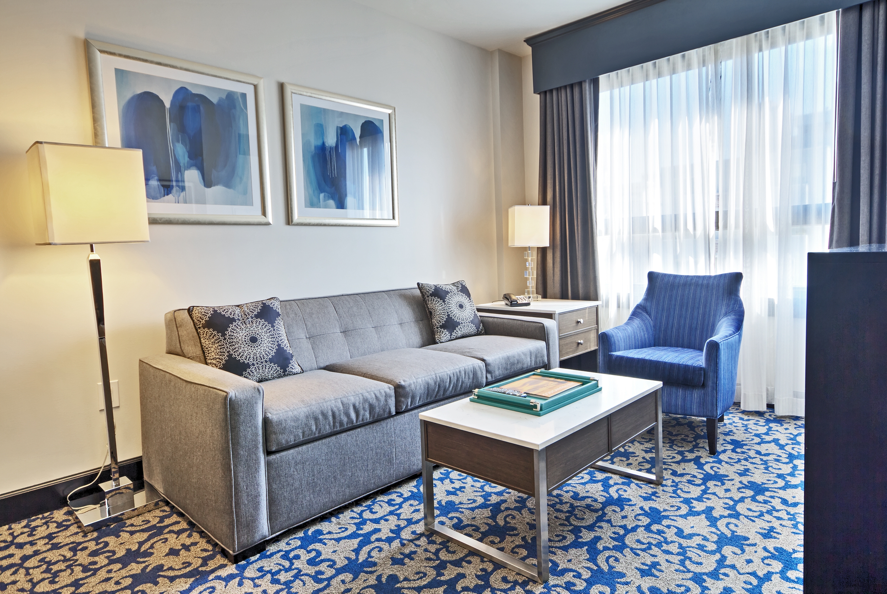 Club Wyndham Canterbury suite living room in San Francisco, California