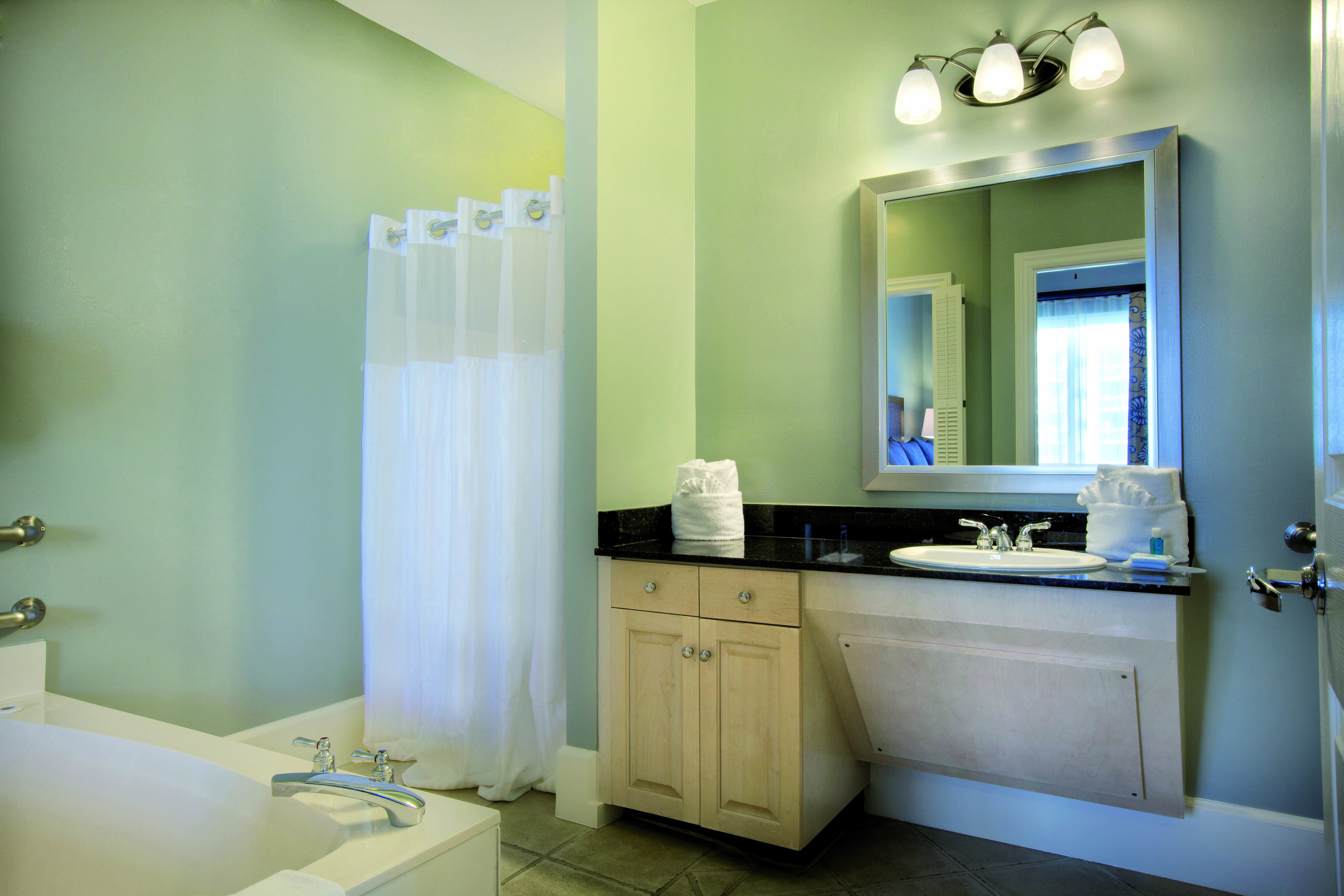 Guest room bath at the Club Wyndham Majestic Sun in Destin, Florida