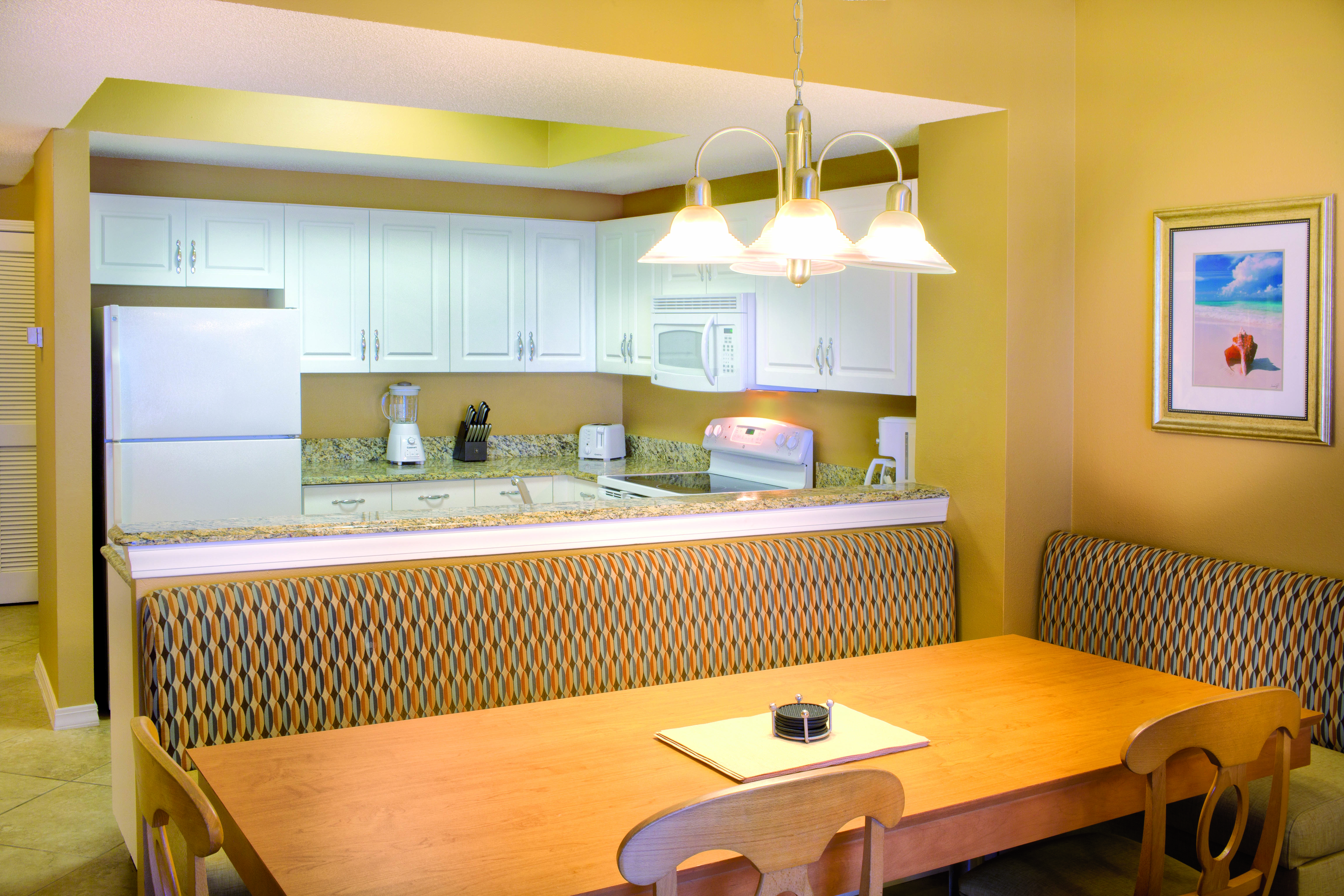 Guest room feature at the Club Wyndham Majestic Sun in Destin, Florida