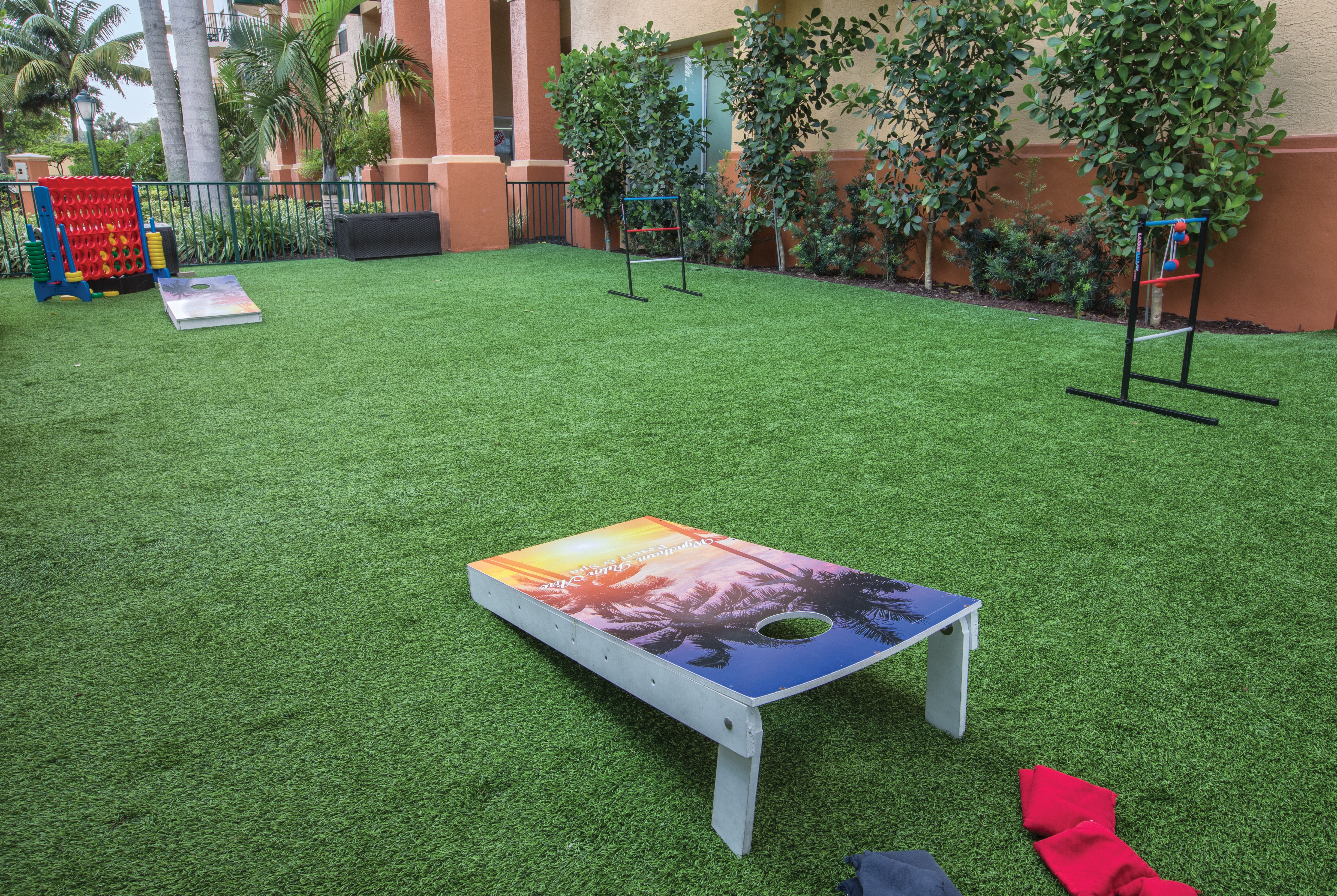 Entertainment at Club Wyndham Palm-Aire in North Pompano Beach, Florida