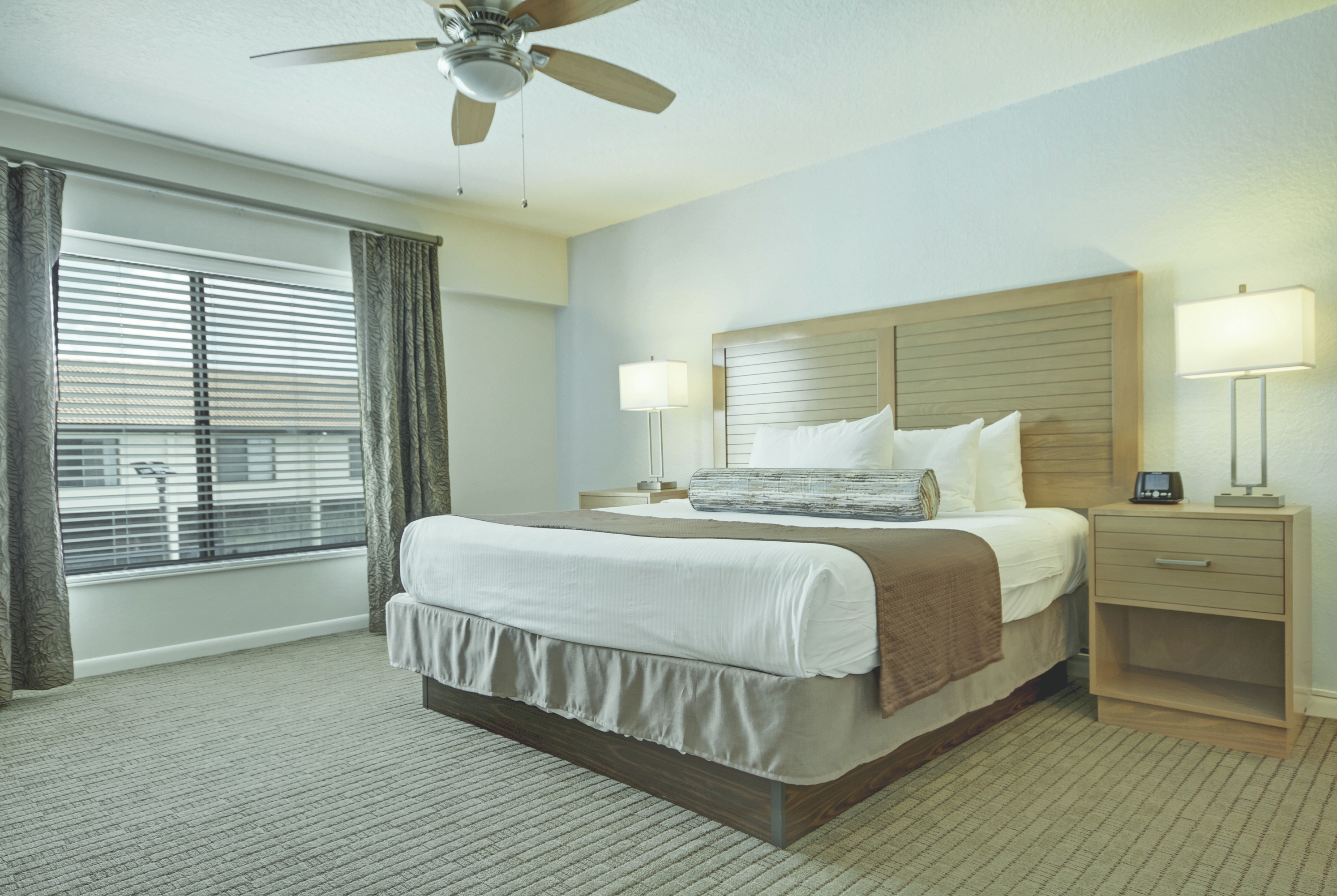 Guest room at the Club Wyndham Orlando International in Orlando, Florida