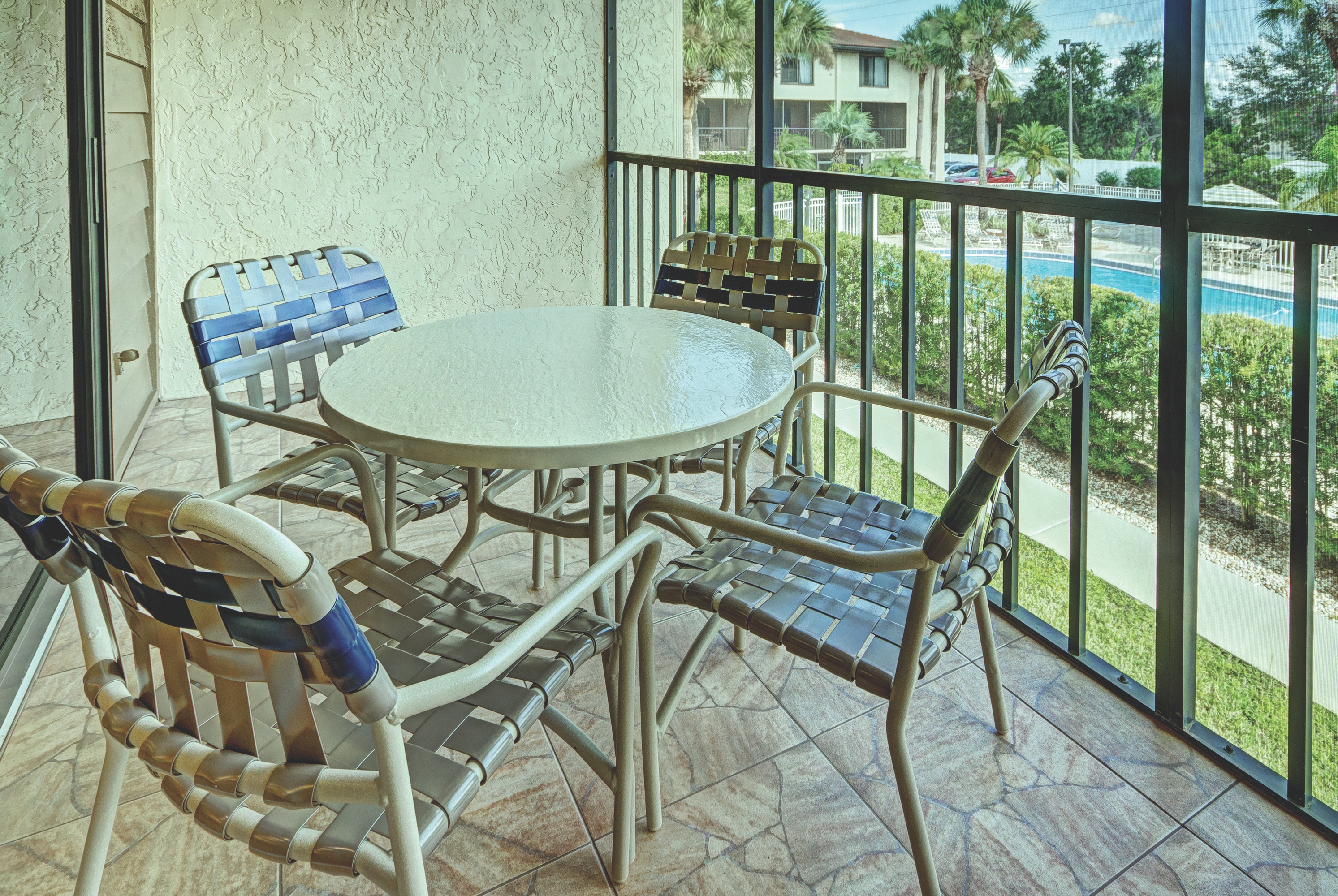Guest room at the Club Wyndham Orlando International in Orlando, Florida