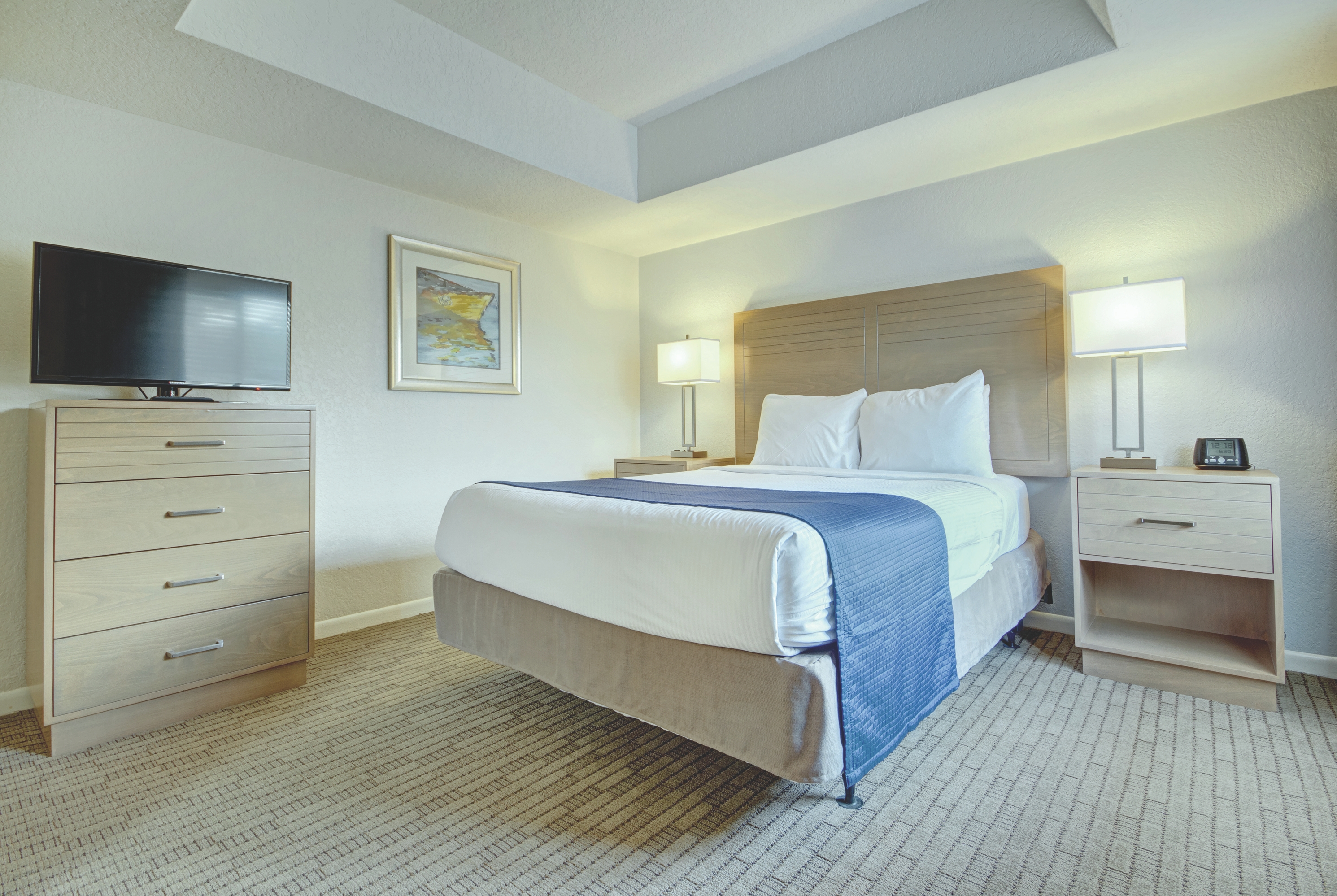 Guest room at the Club Wyndham Orlando International in Orlando, Florida