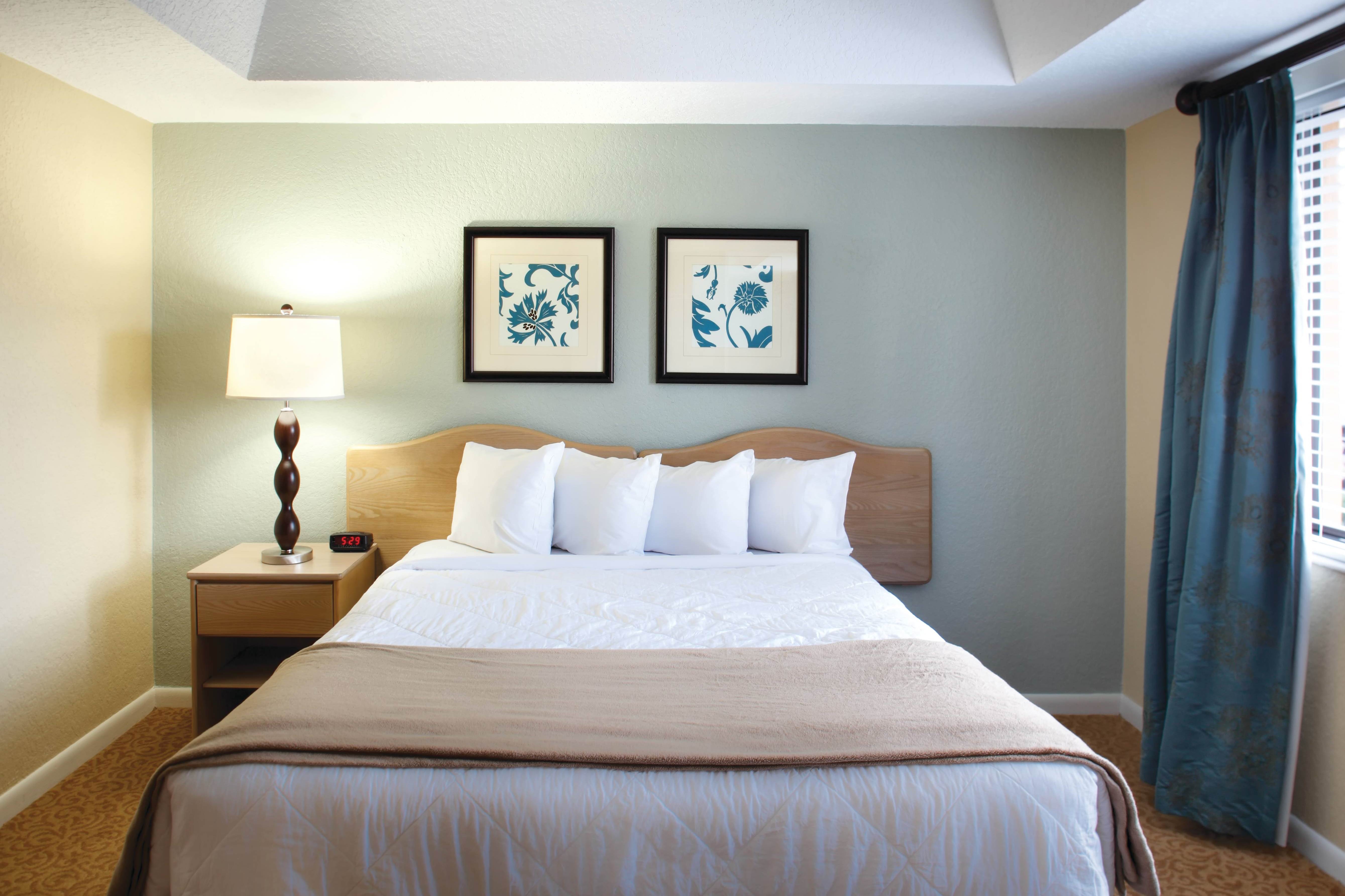 Guest room at the Club Wyndham Orlando International in Orlando, Florida