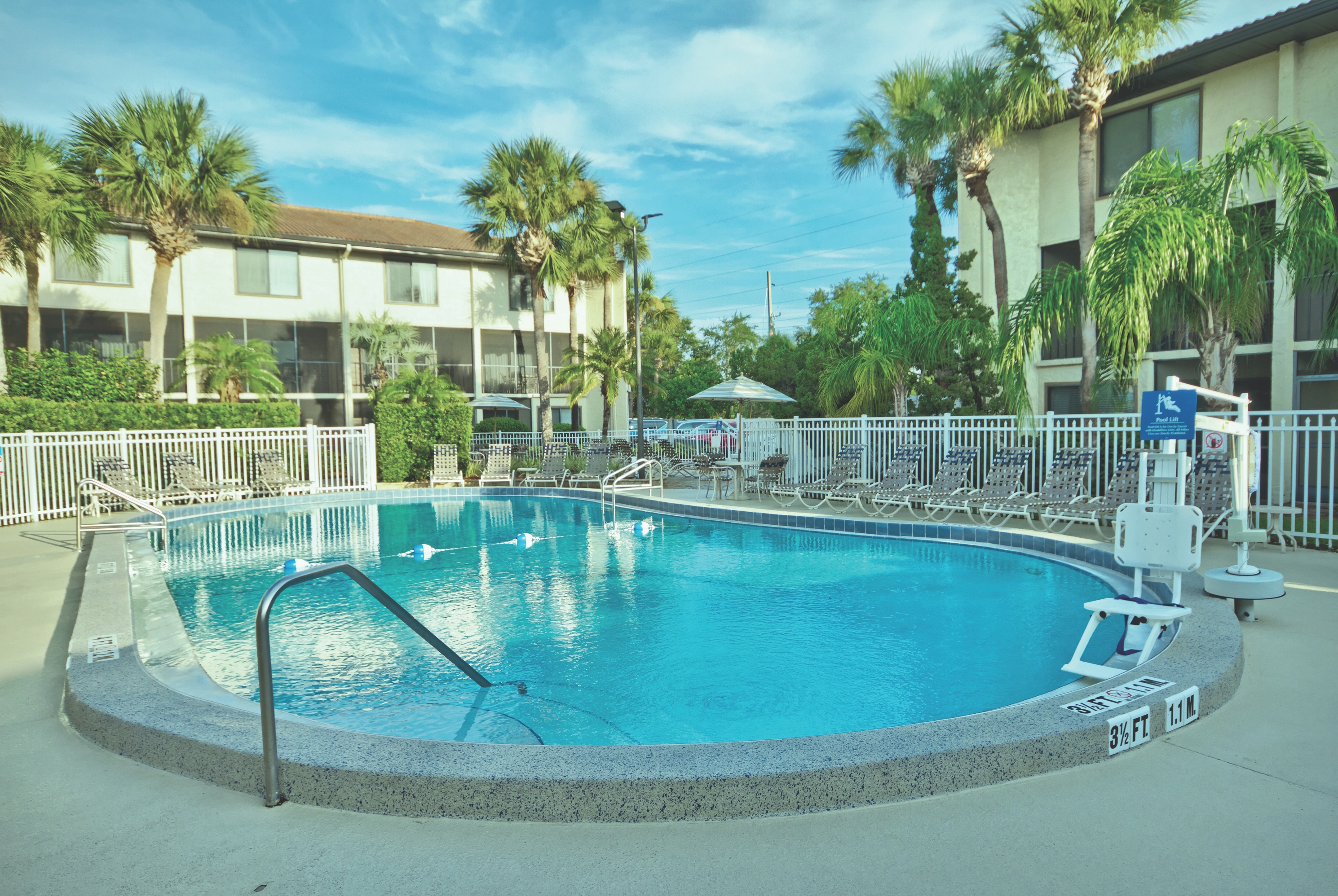 Pool at the Club Wyndham Orlando International in Orlando, Florida