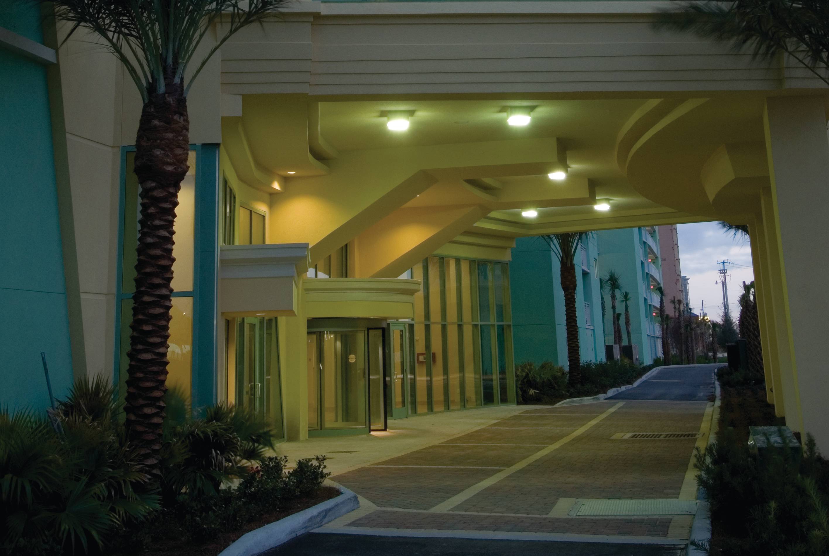 Exterior Night Image of Club Wyndham Panama City Beach hotel in Panama City Beach, Florida