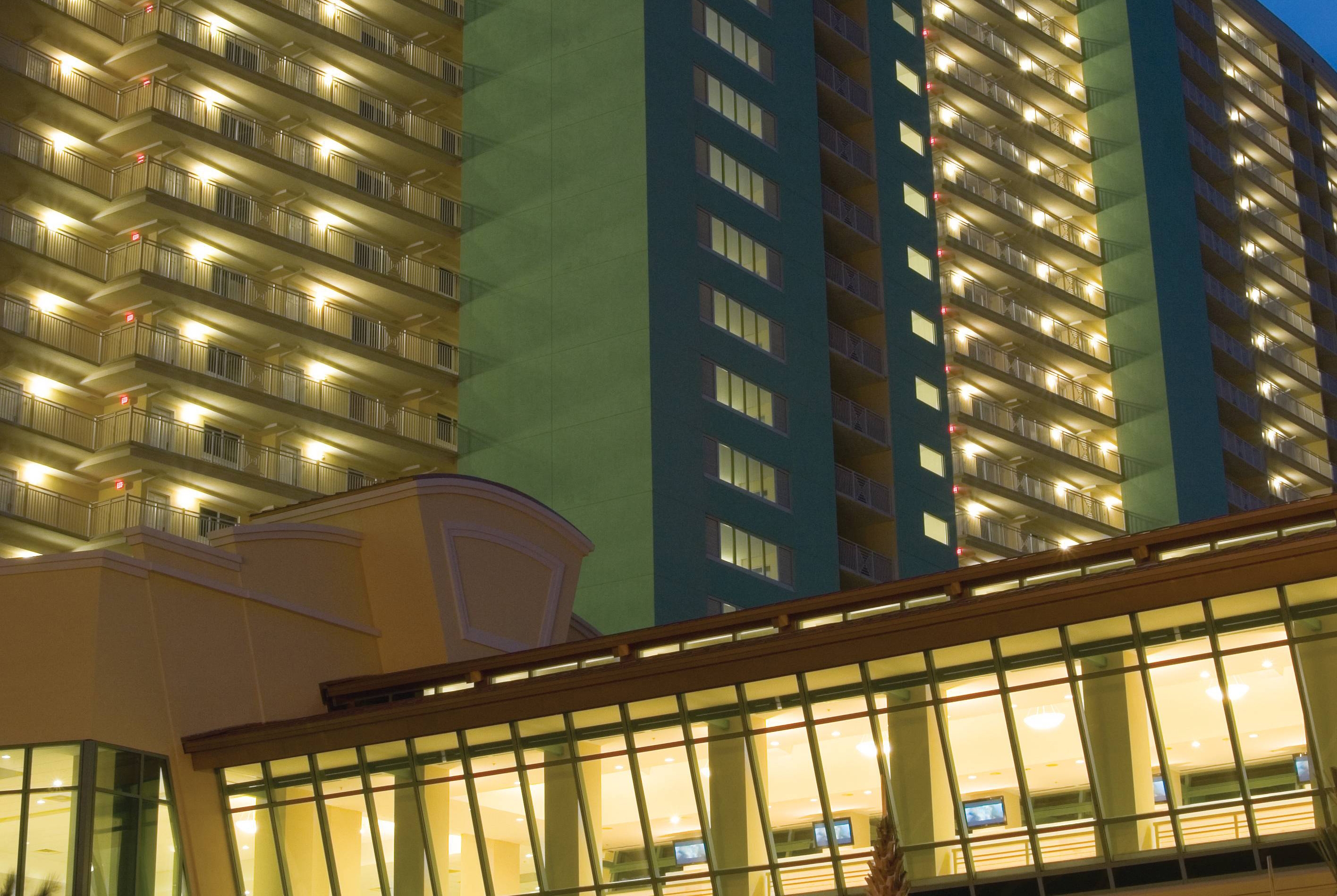 Exterior Night Image of Club Wyndham Panama City Beach hotel in Panama City Beach, Florida