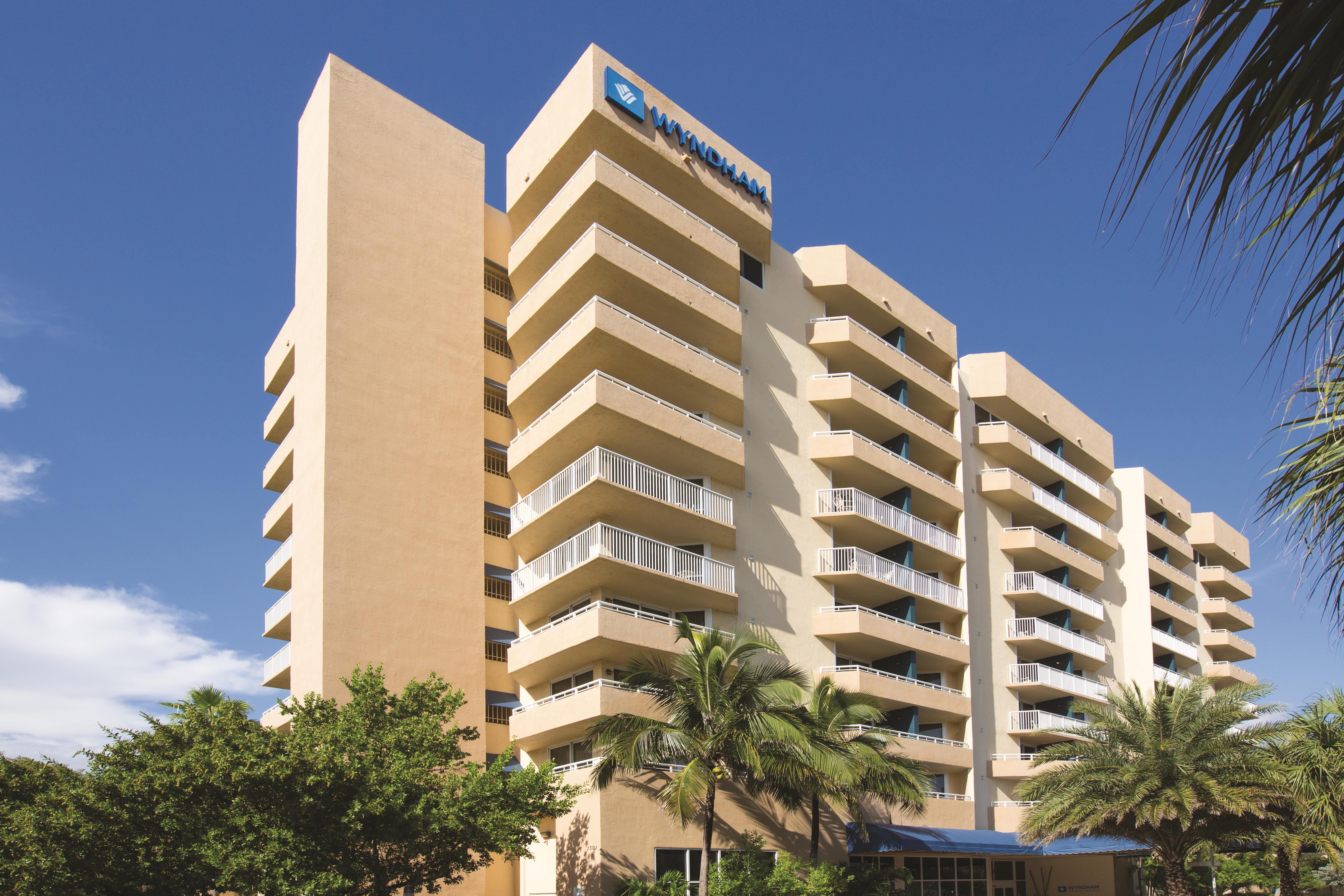 Exterior of Club Wyndham Santa Barbara hotel in Pompano Beach, Florida