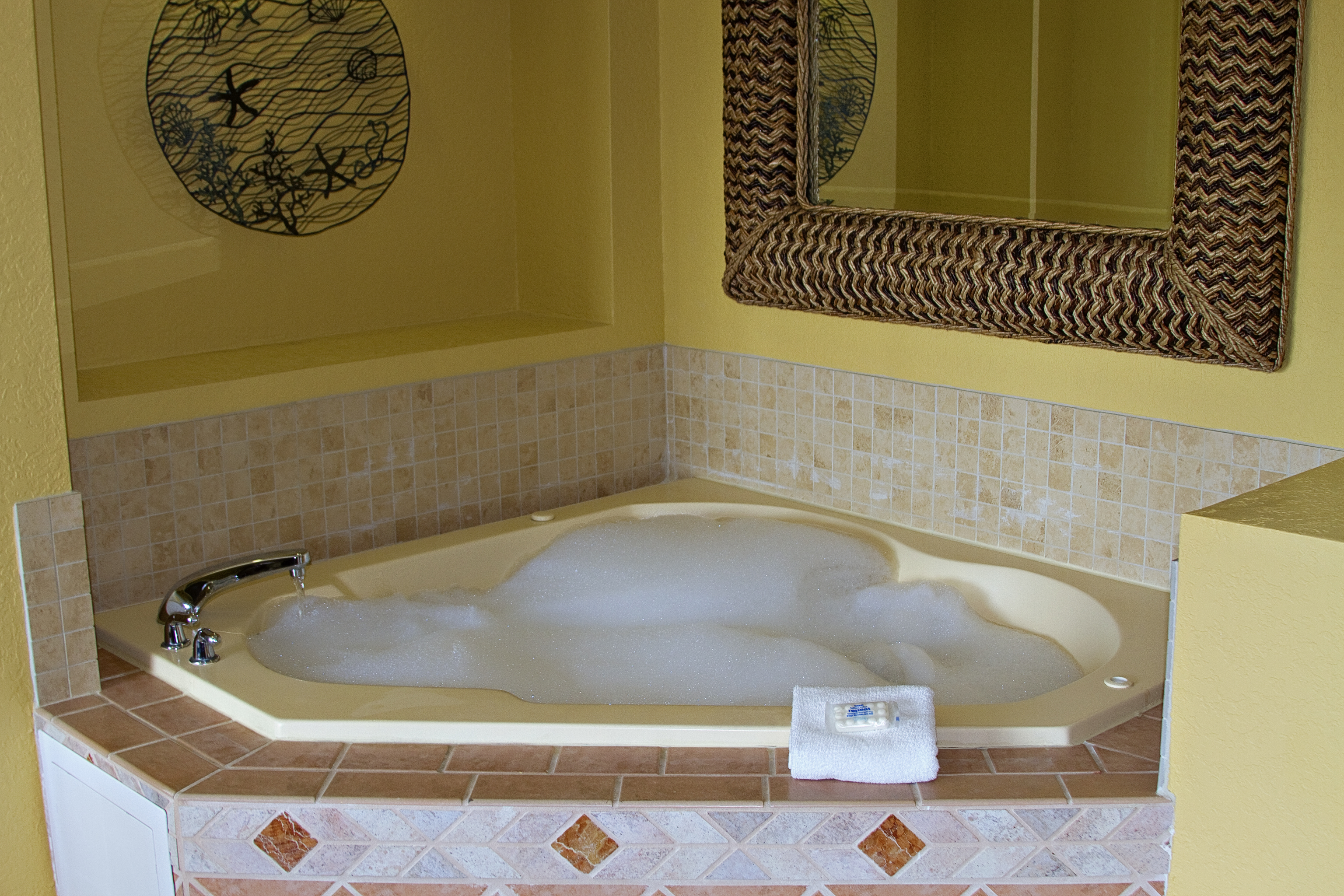 Guest room at the Club Wyndham Santa Barbara in Pompano Beach, Florida