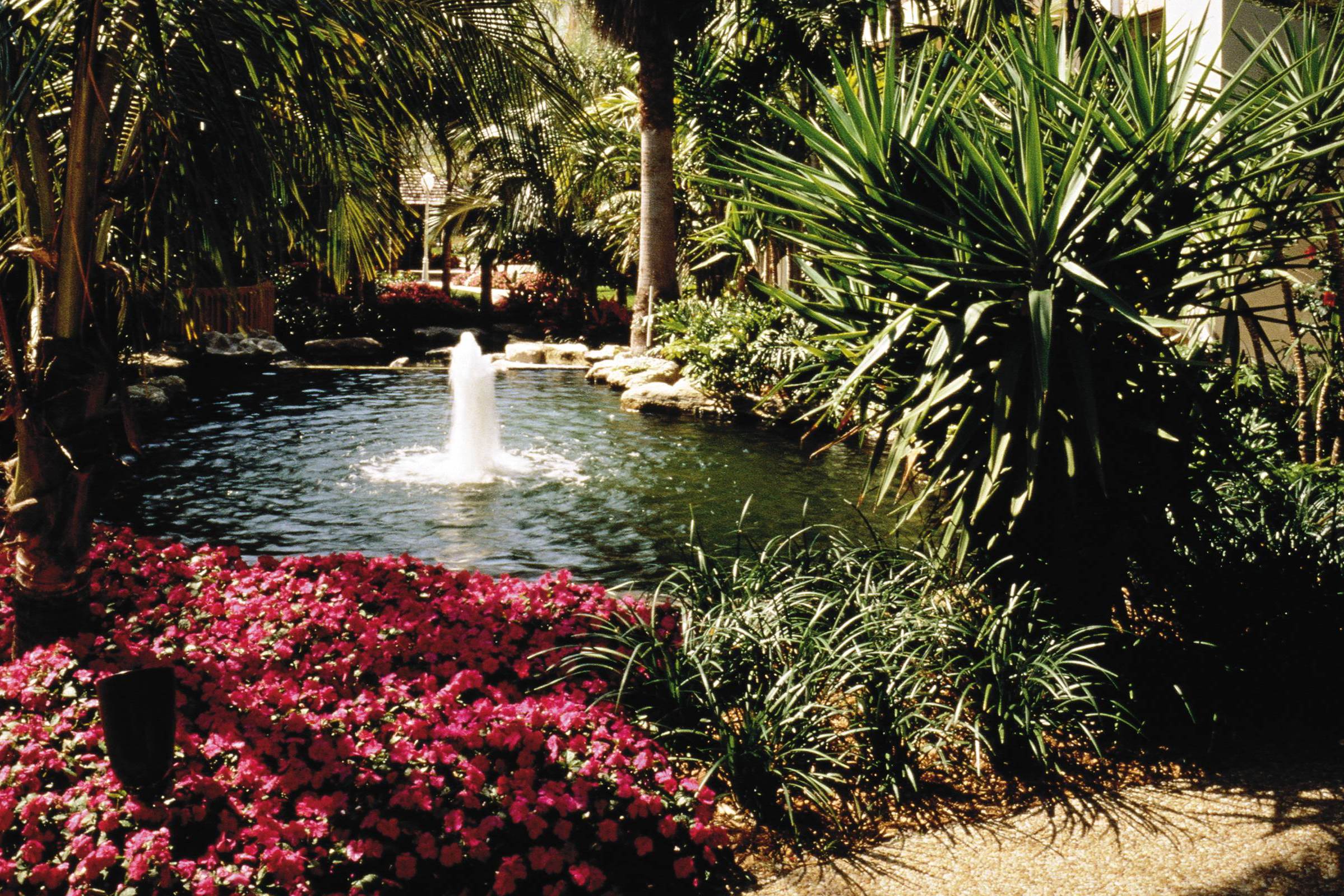 Exterior of Club Wyndham Sea Gardens hotel in Pompano Beach, Florida