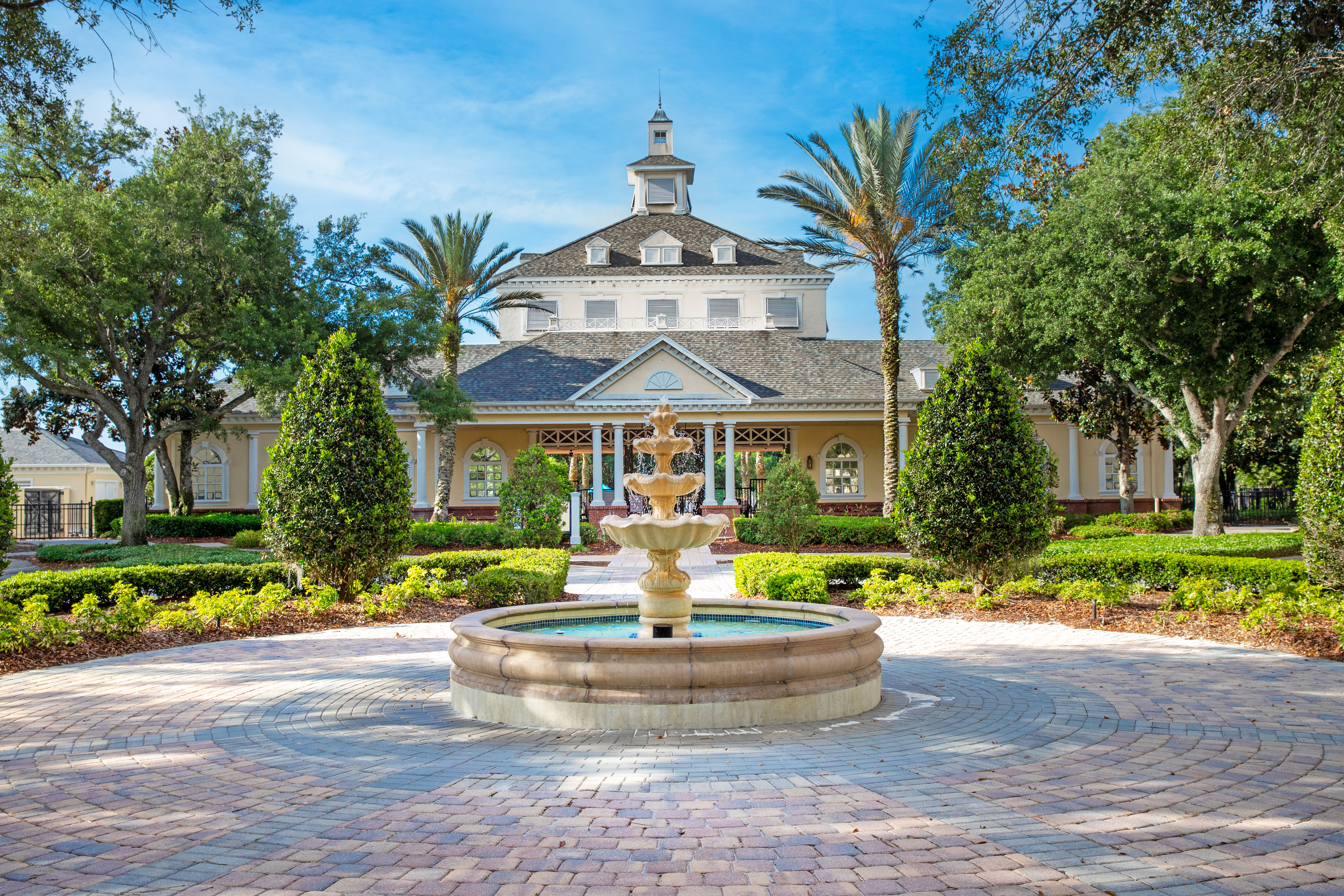 Exterior of WorldMark Reunion hotel in Reunion, Florida