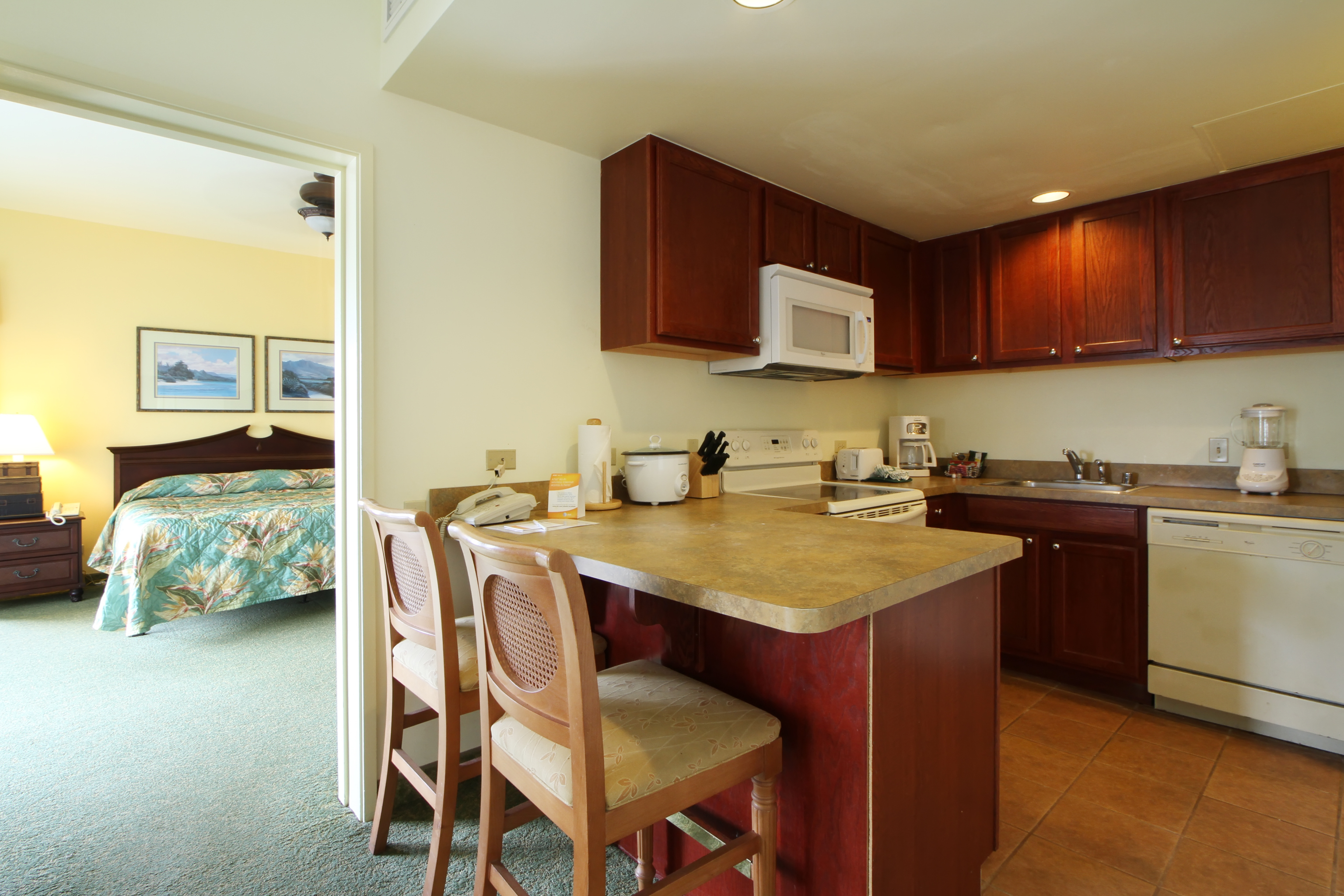 Guest room at the Club Wyndham Royal Sea Cliff in Kailua Kona, Hawaii