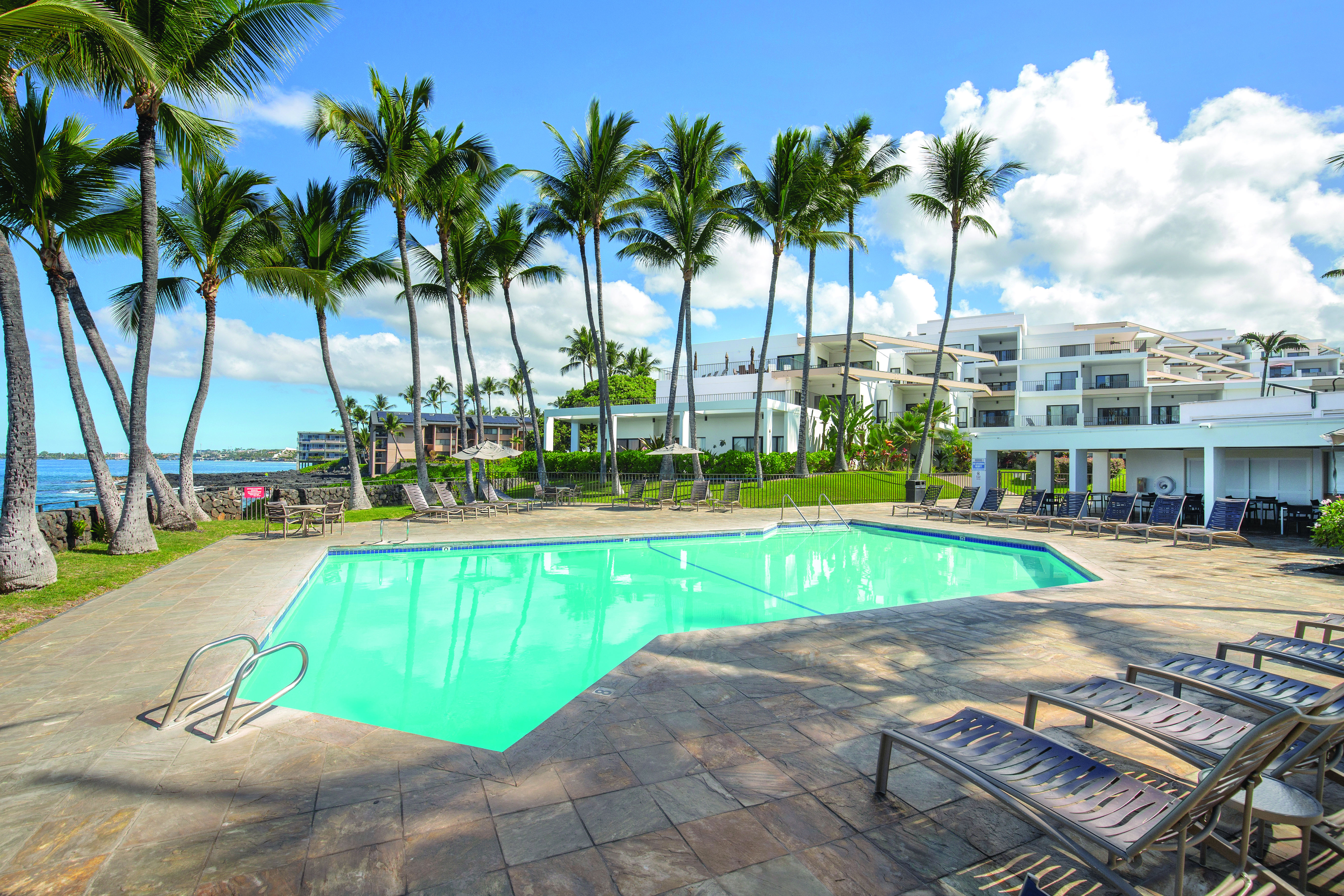Pool at the Club Wyndham Royal Sea Cliff in Kailua Kona, Hawaii