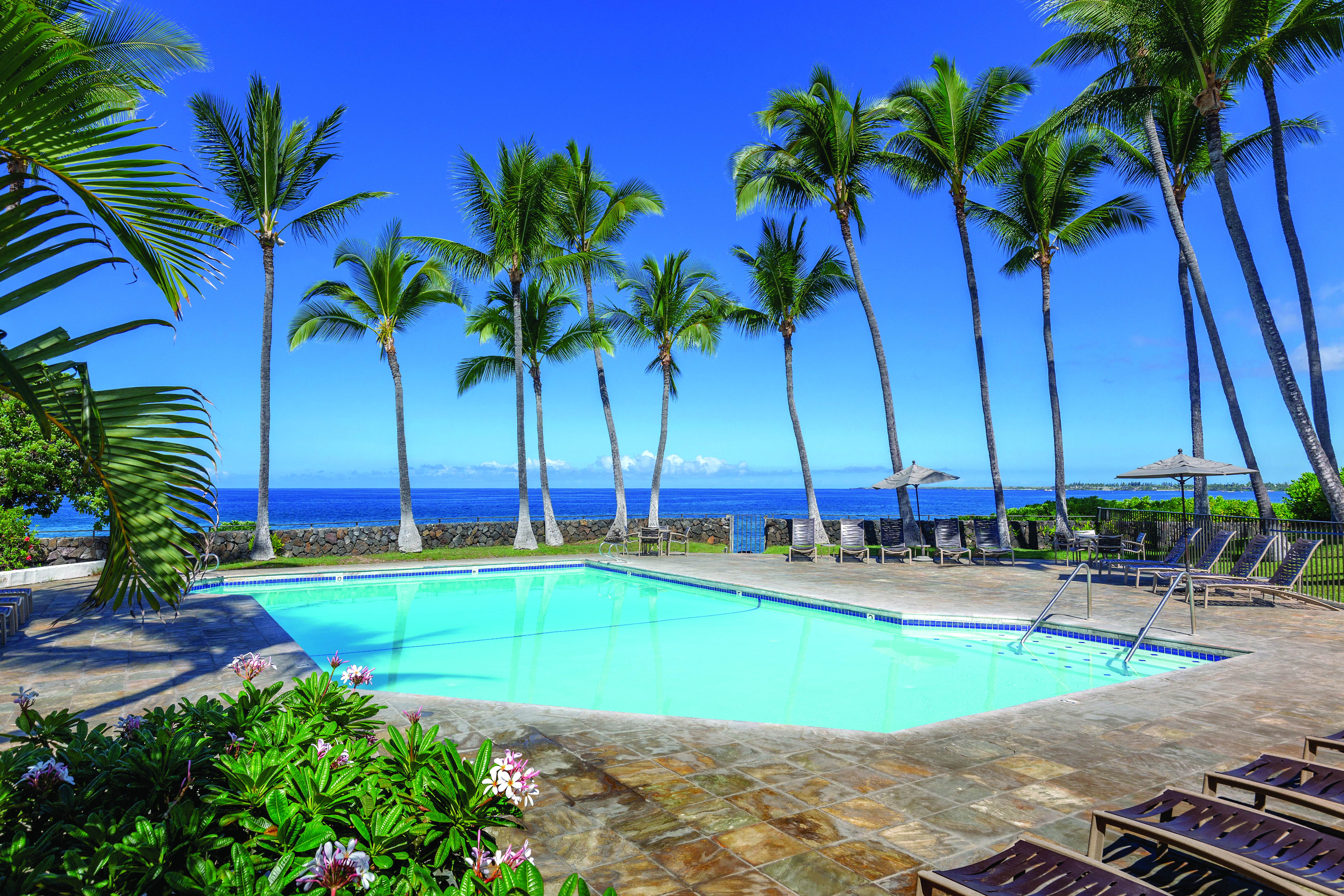 Pool at the Club Wyndham Royal Sea Cliff in Kailua Kona, Hawaii
