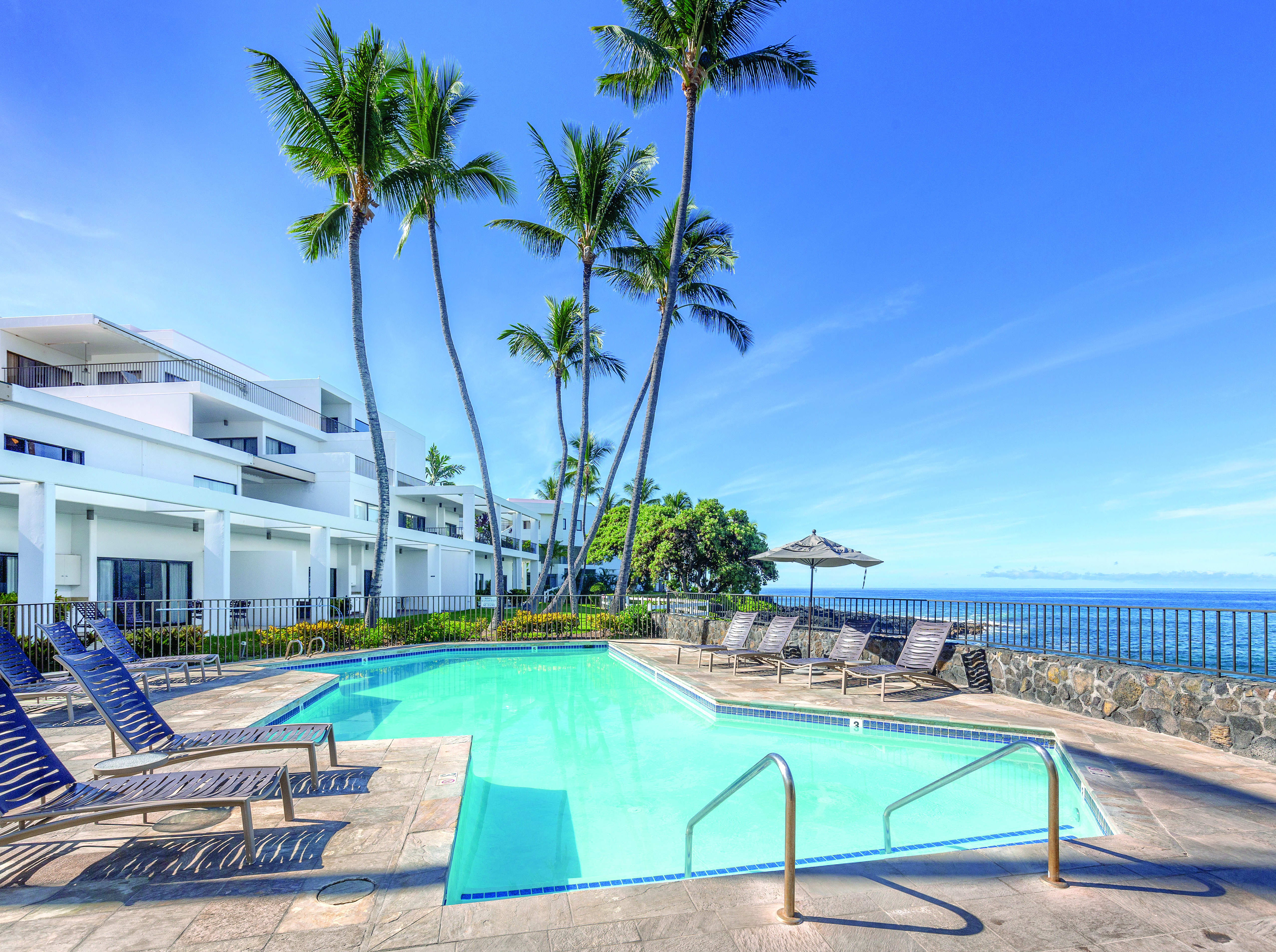 Pool at the Club Wyndham Royal Sea Cliff in Kailua Kona, Hawaii