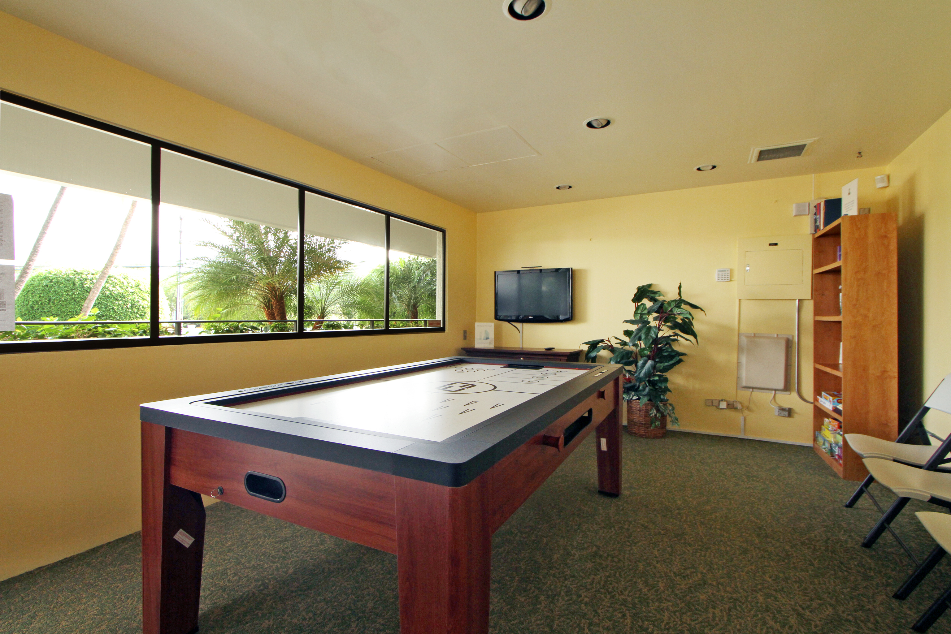 Game room at Club Wyndham Royal Sea Cliff in Kailua Kona, Hawaii