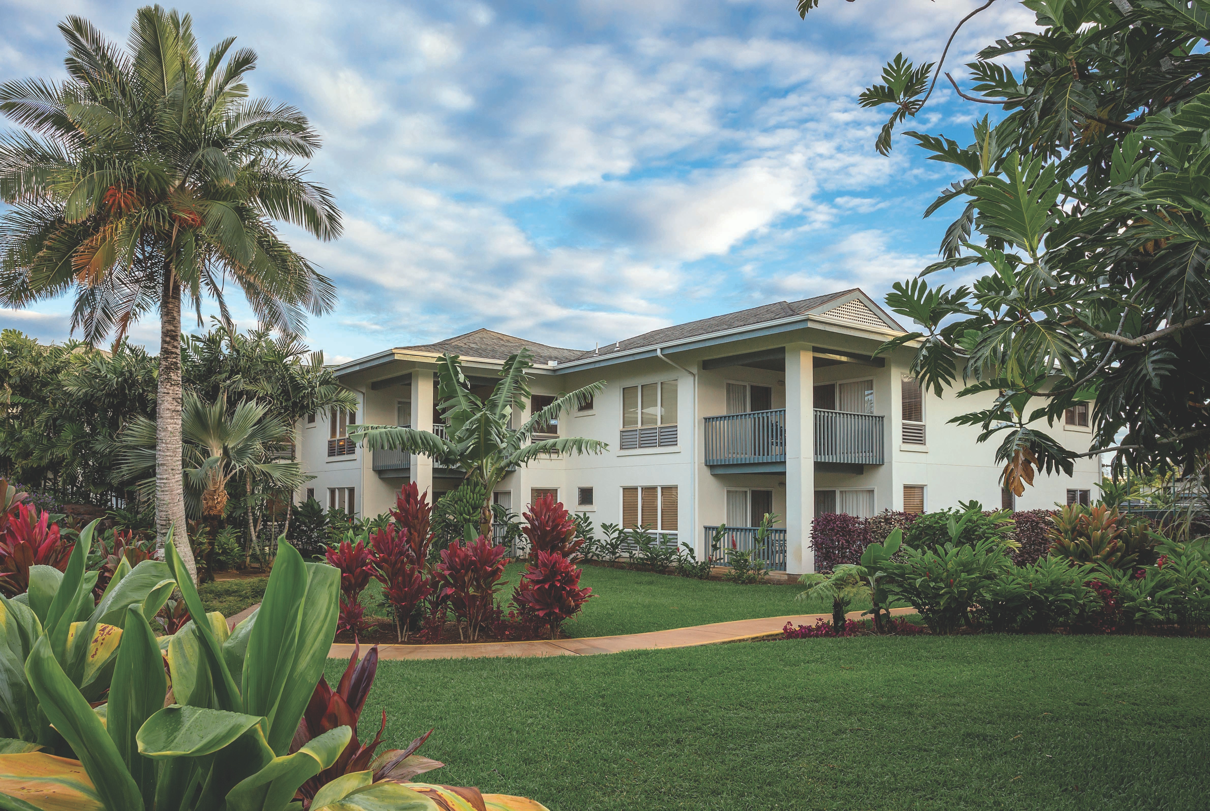 Exterior Day Image of Club Wyndham Bali Hai Villas hotel in Princeville Kauai, Hawaii