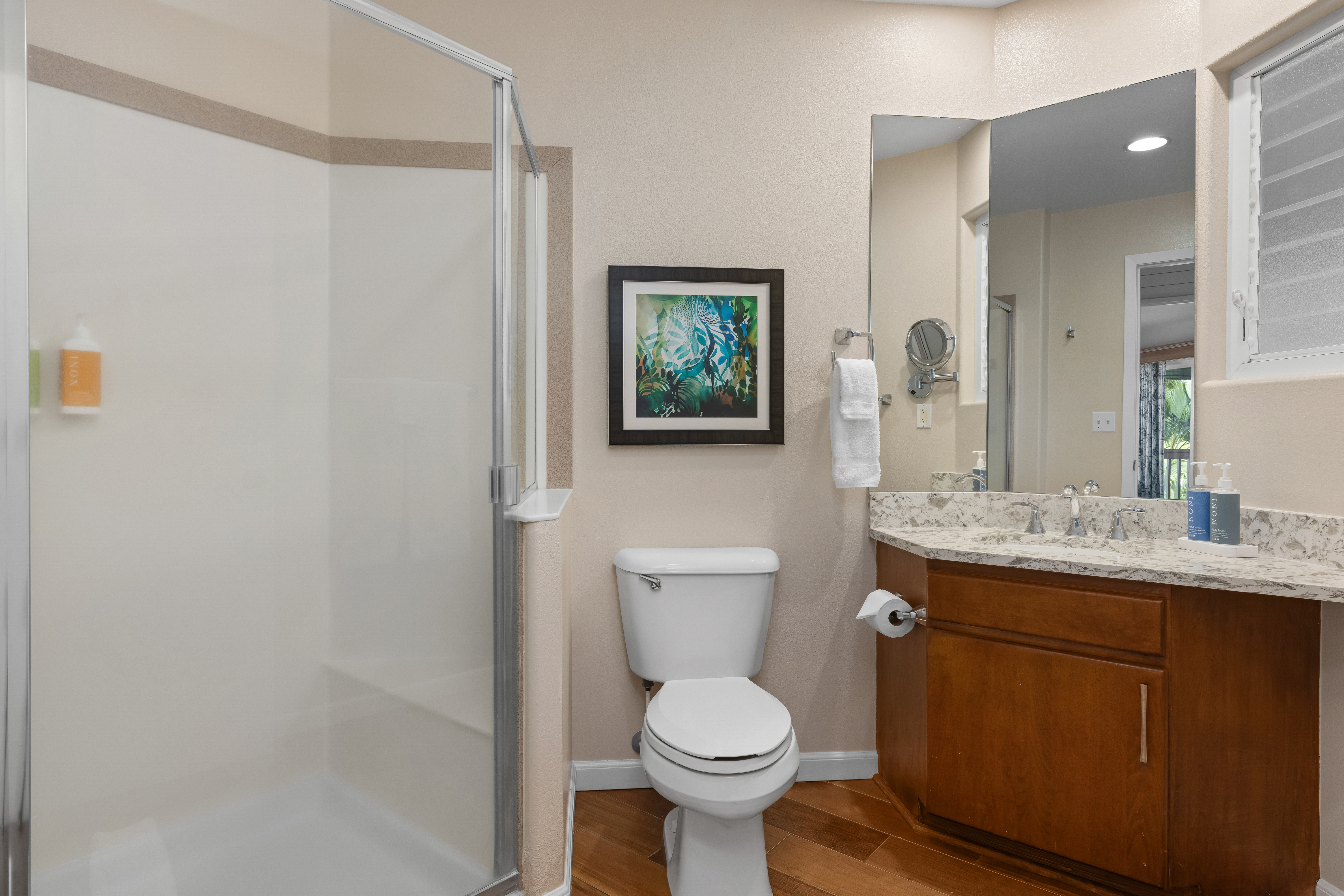 Guest room bath at the Club Wyndham Bali Hai Villas in Princeville Kauai, Hawaii