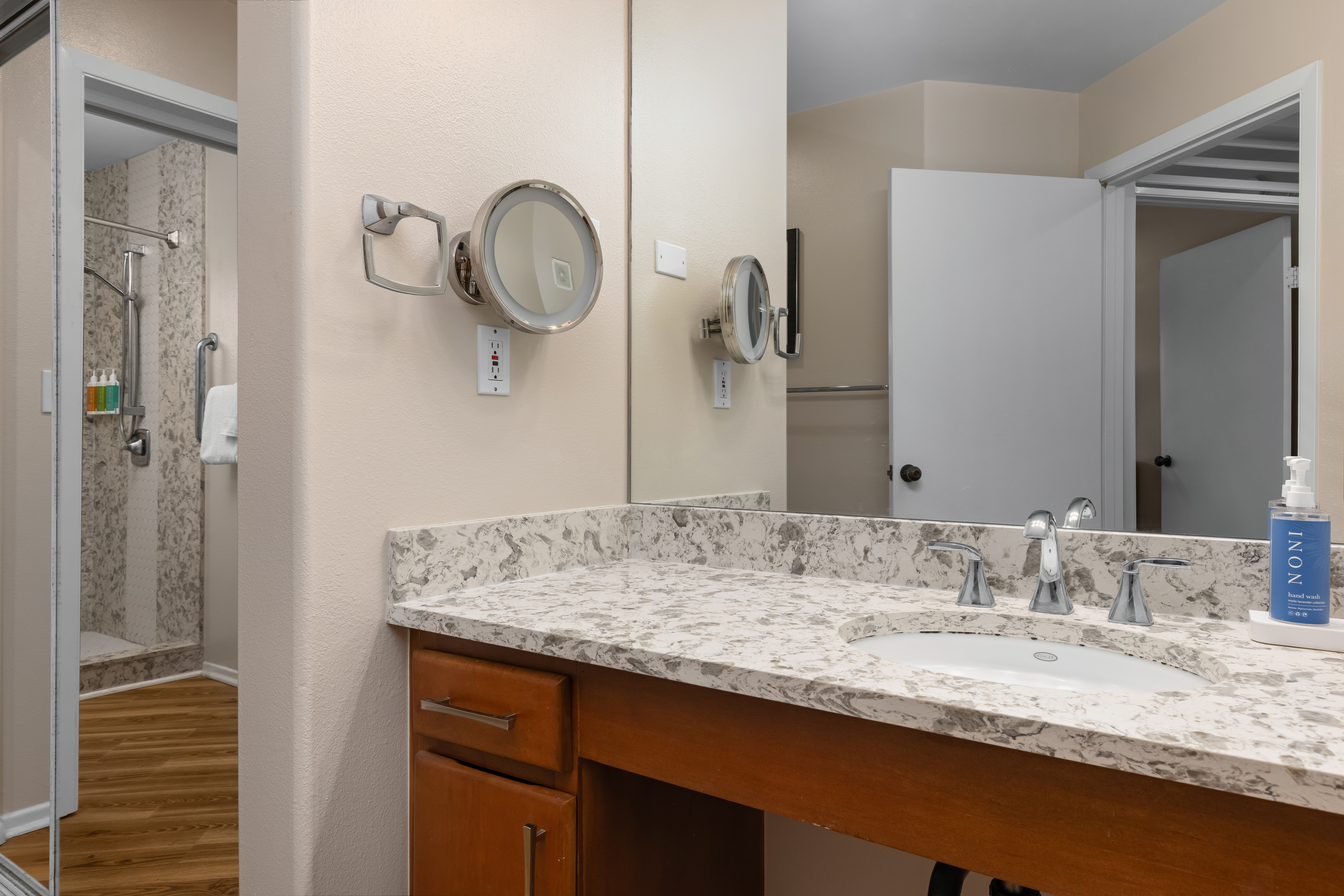 Guest room bath at the Club Wyndham Bali Hai Villas in Princeville Kauai, Hawaii