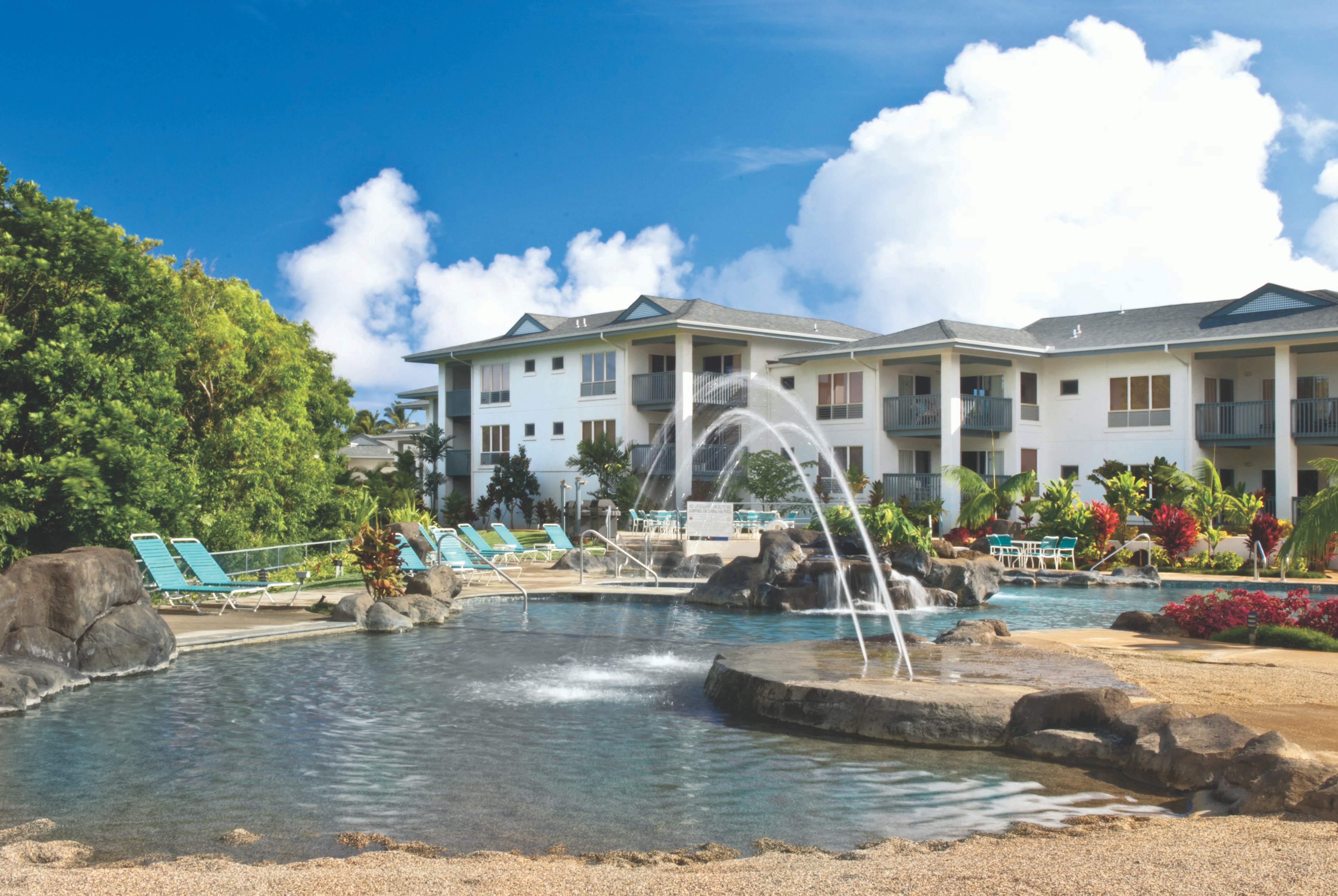 Pool daytime image at the Club Wyndham Bali Hai Villas in Princeville Kauai, Hawaii
