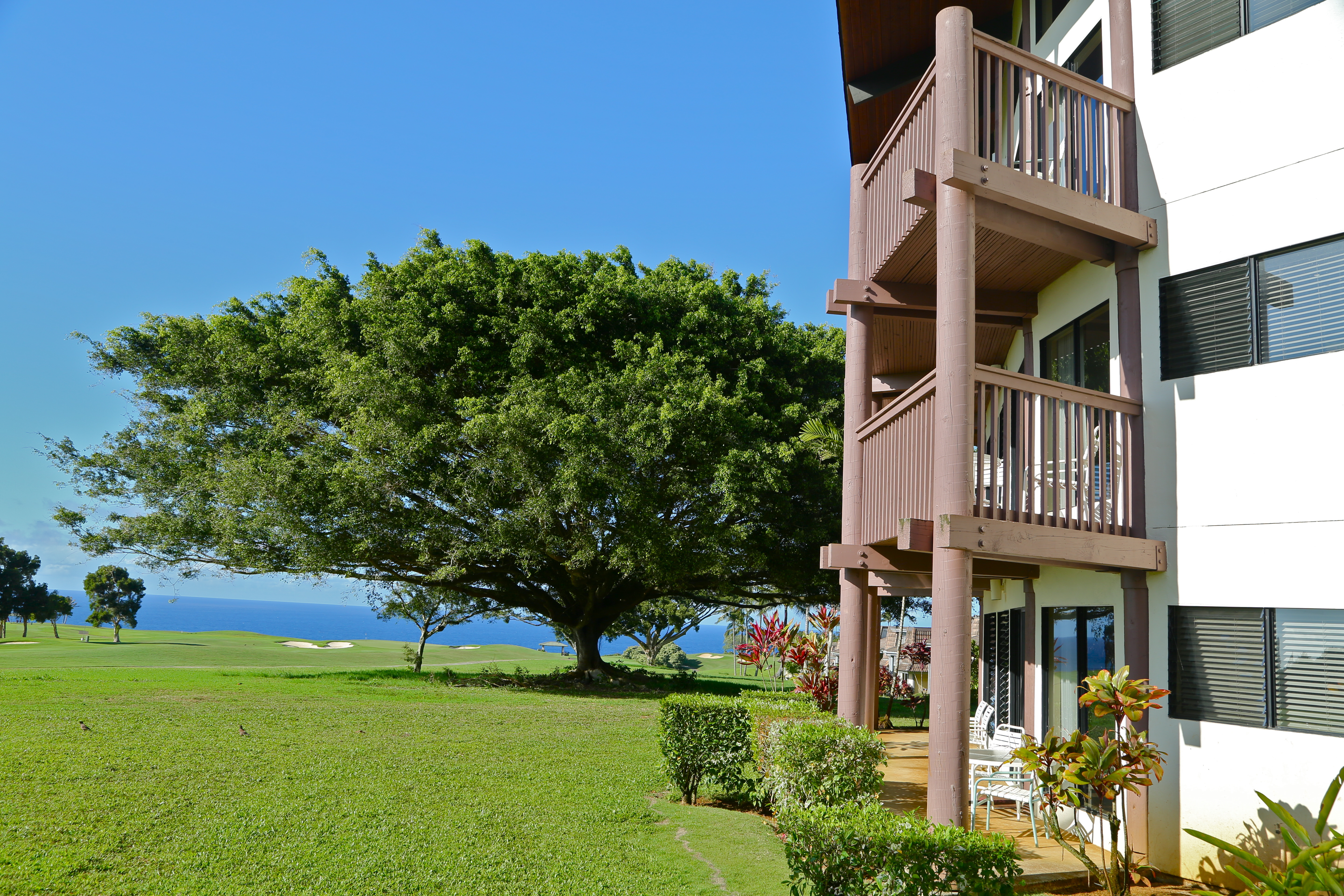 Exterior of Club Wyndham Ka Eo Kai hotel in Princeville, Hawaii