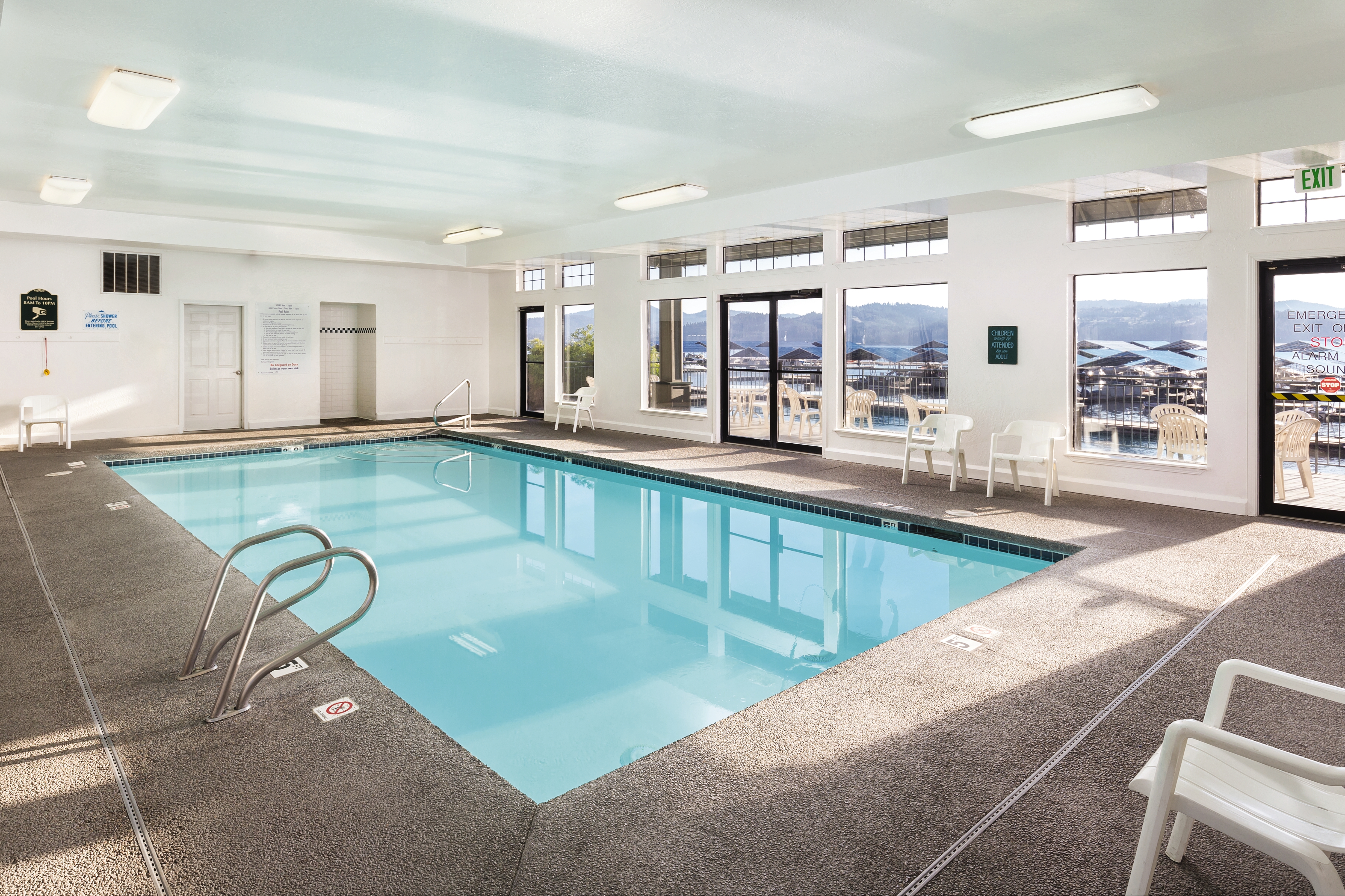 Indoor pool at the WorldMark Arrow Point in Harrison, Idaho