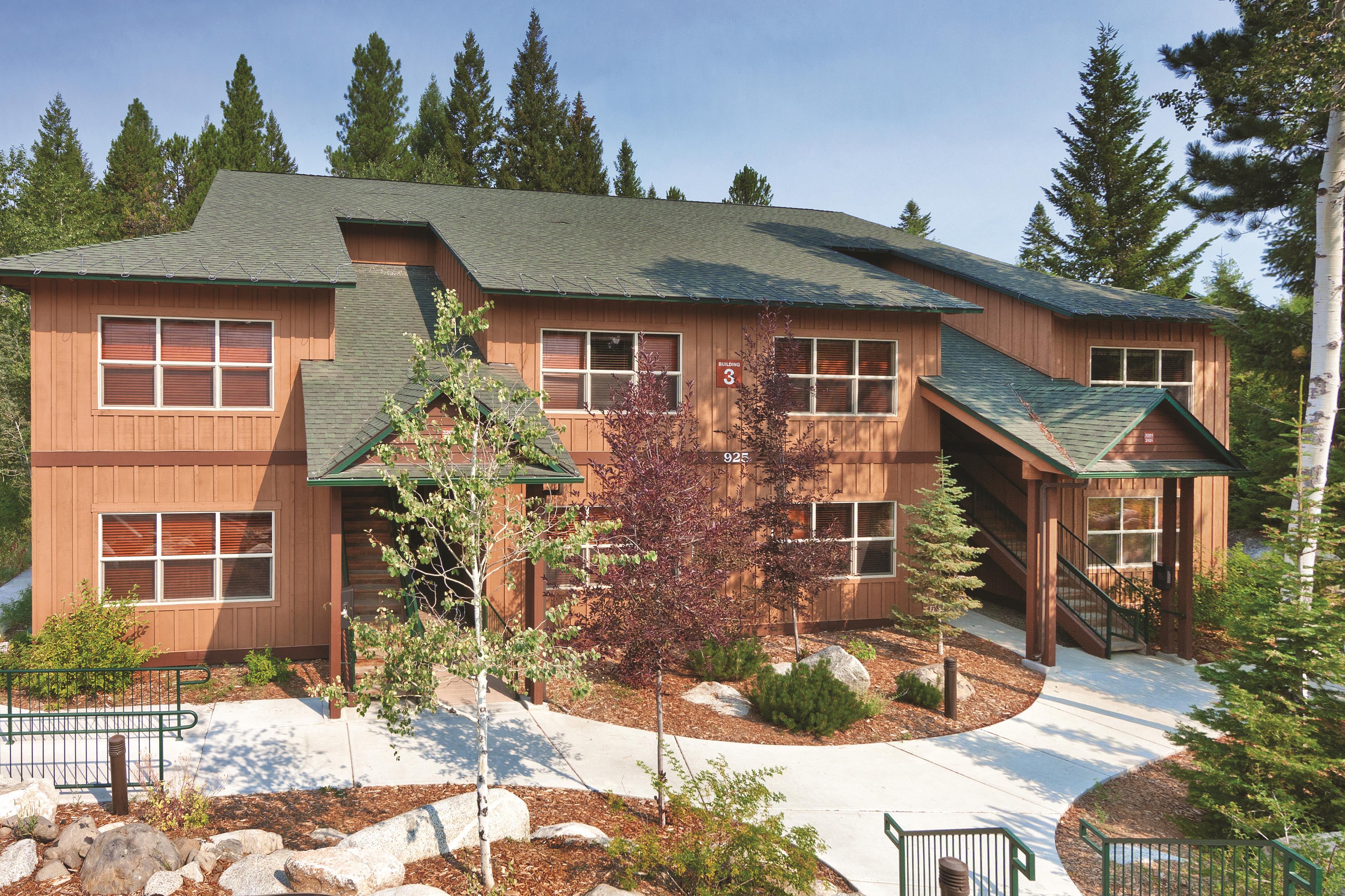 Exterior Day Image of WorldMark McCall hotel in McCall, Idaho
