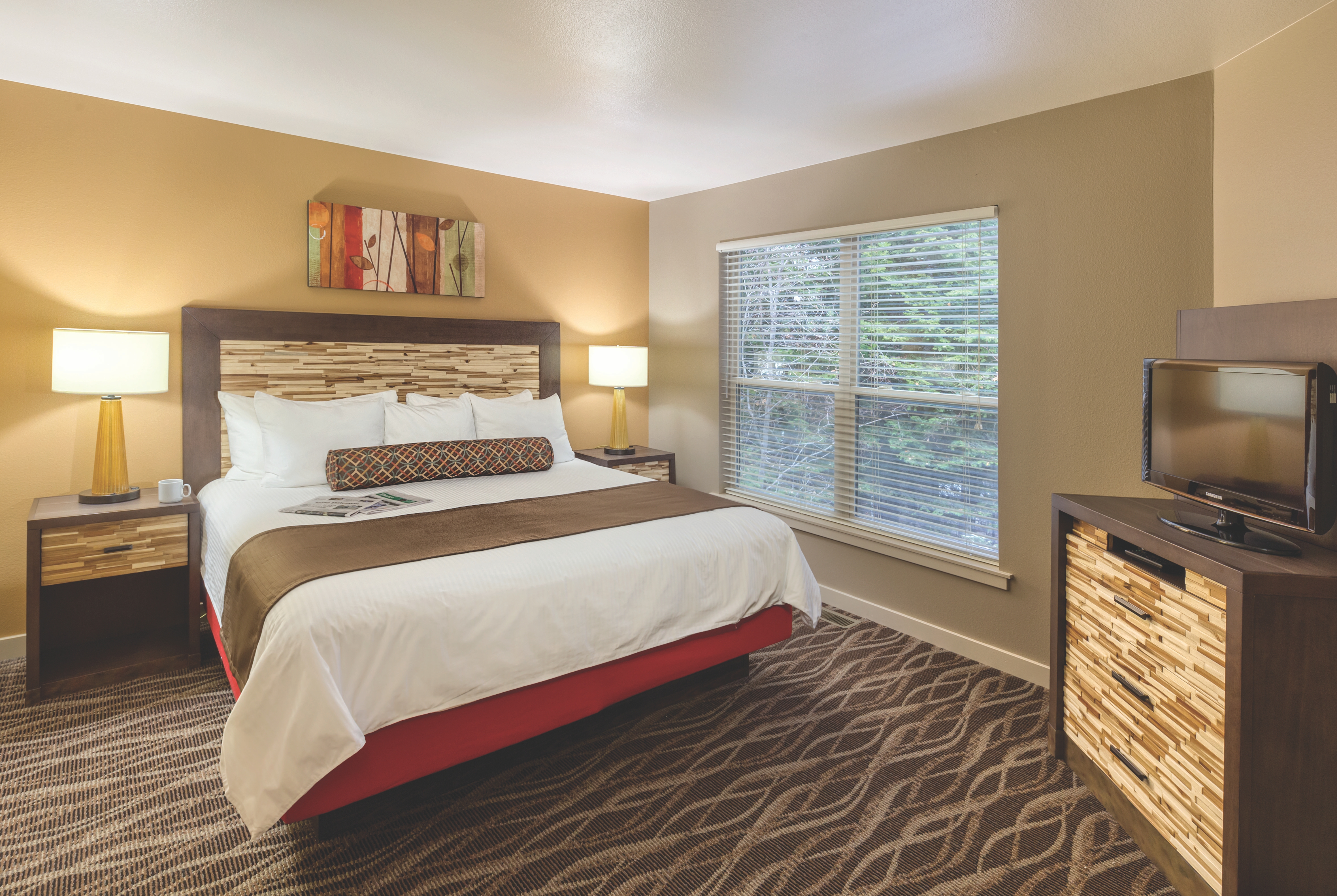 Guest room at the WorldMark McCall in McCall, Idaho