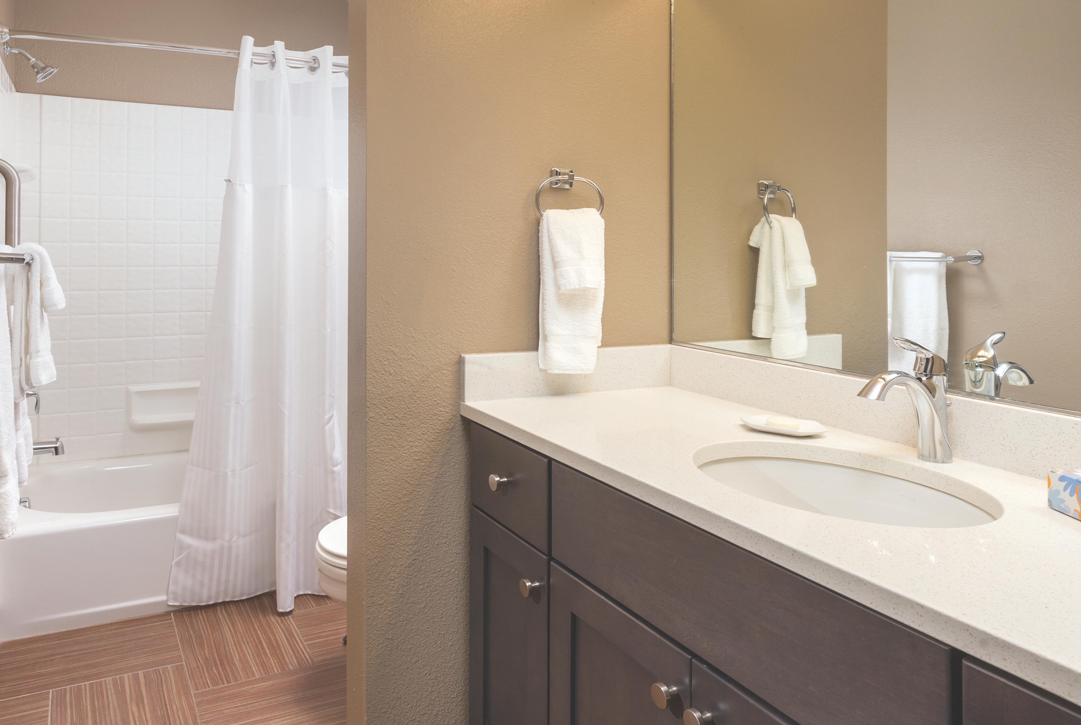 Guest room at the WorldMark McCall in McCall, Idaho