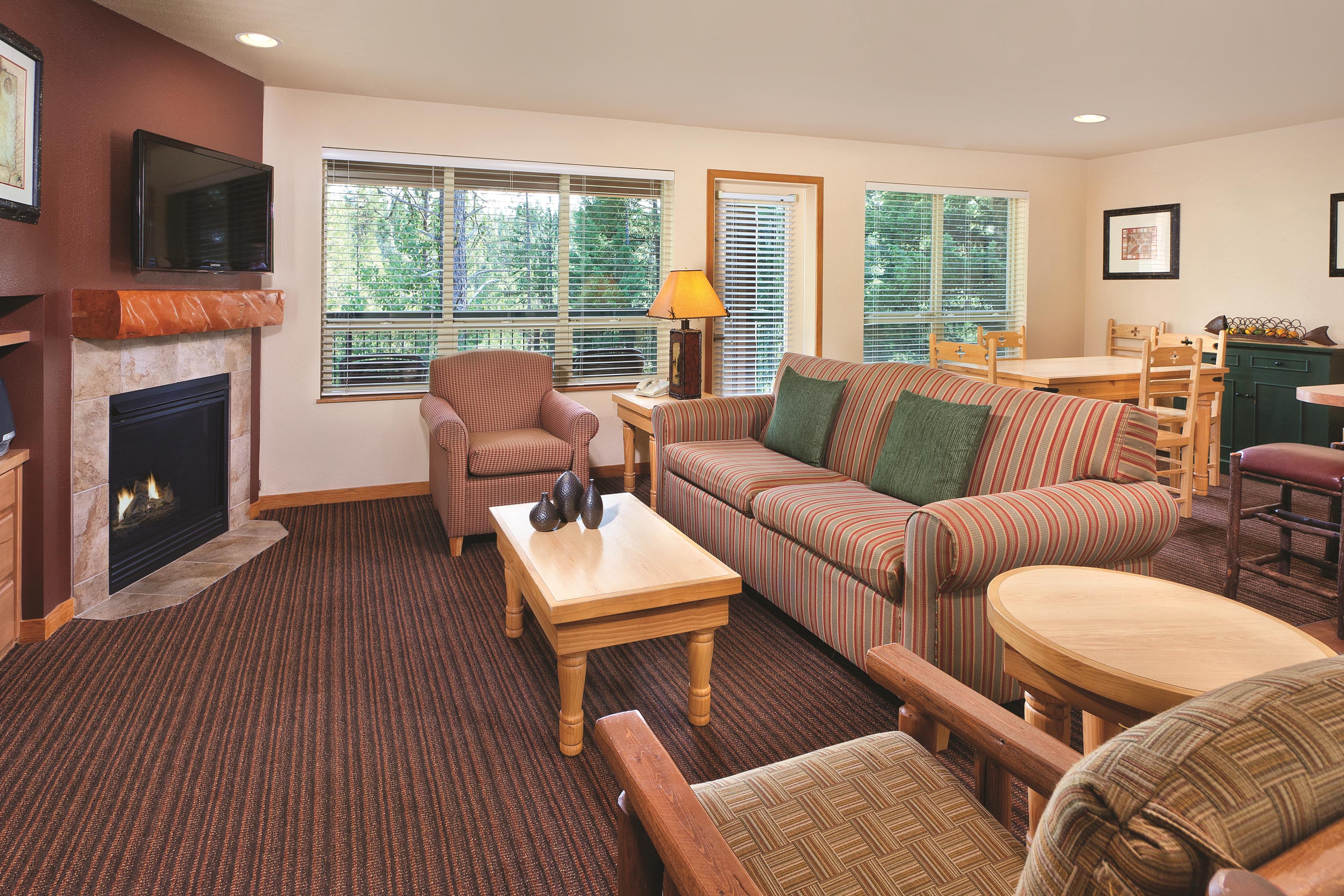 Guest room feature at the WorldMark McCall in McCall, Idaho