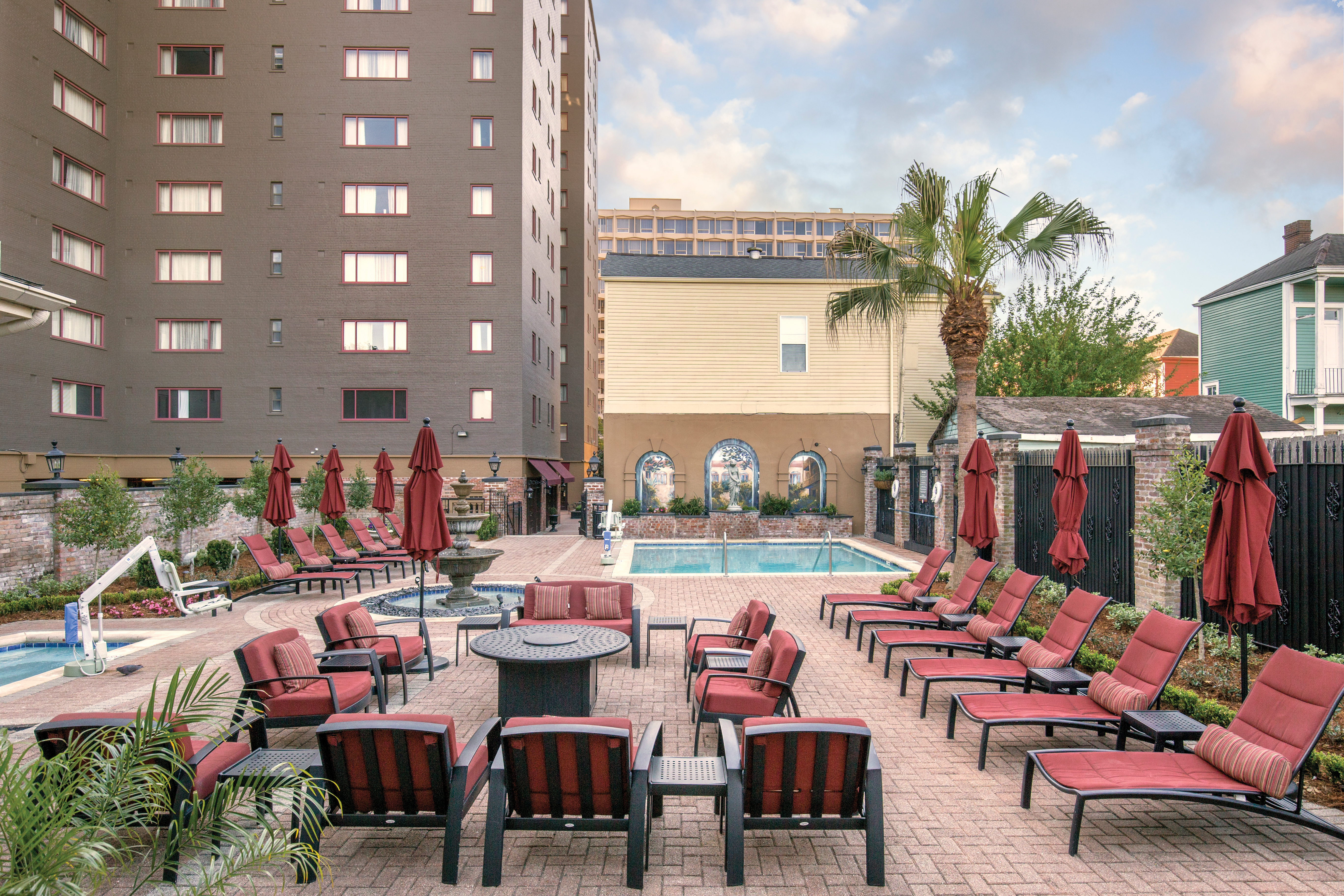 Pool at the Club Wyndham Avenue Plaza in New Orleans, Louisiana