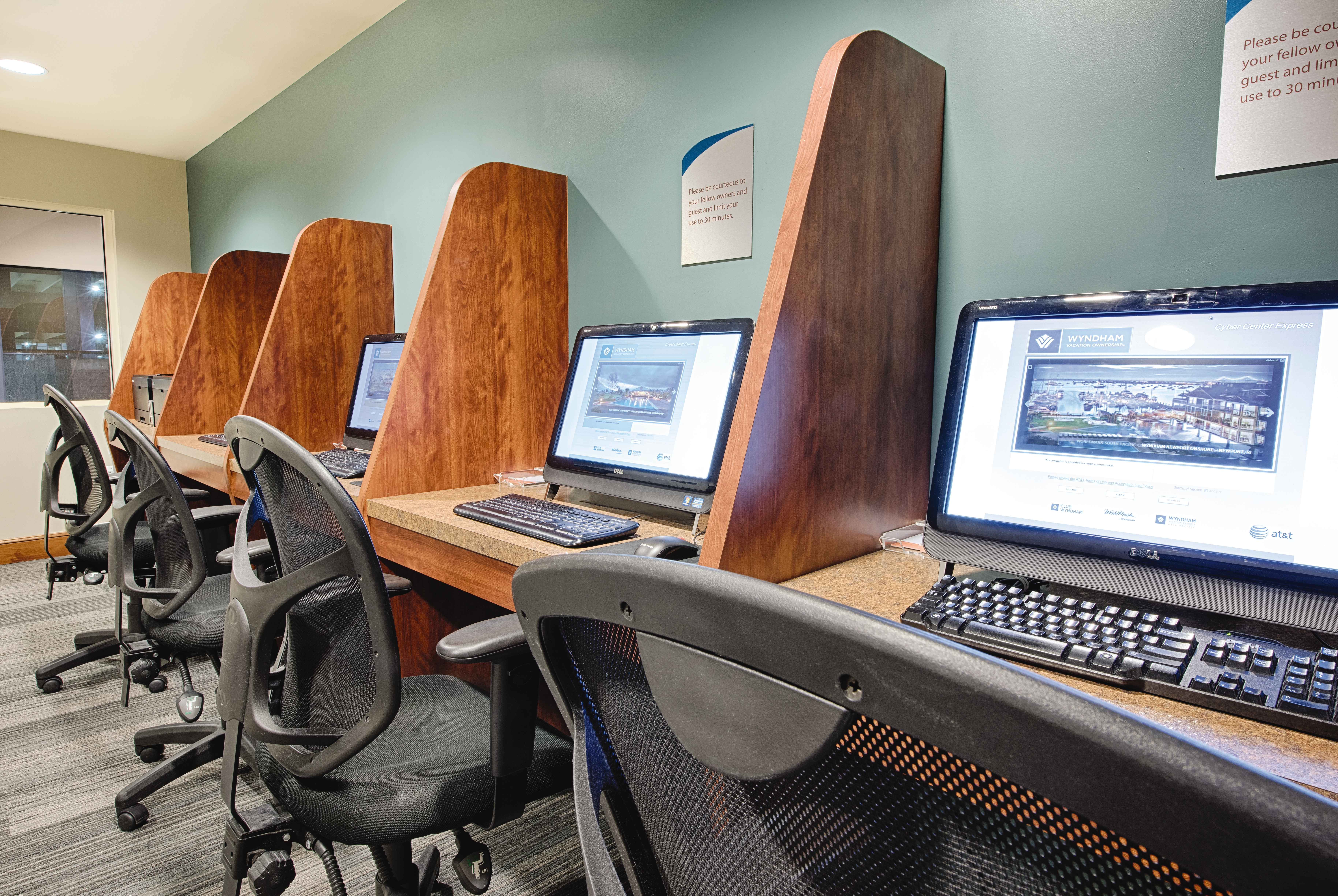 Club Wyndham National Harbor business center feature in National Harbor, Maryland