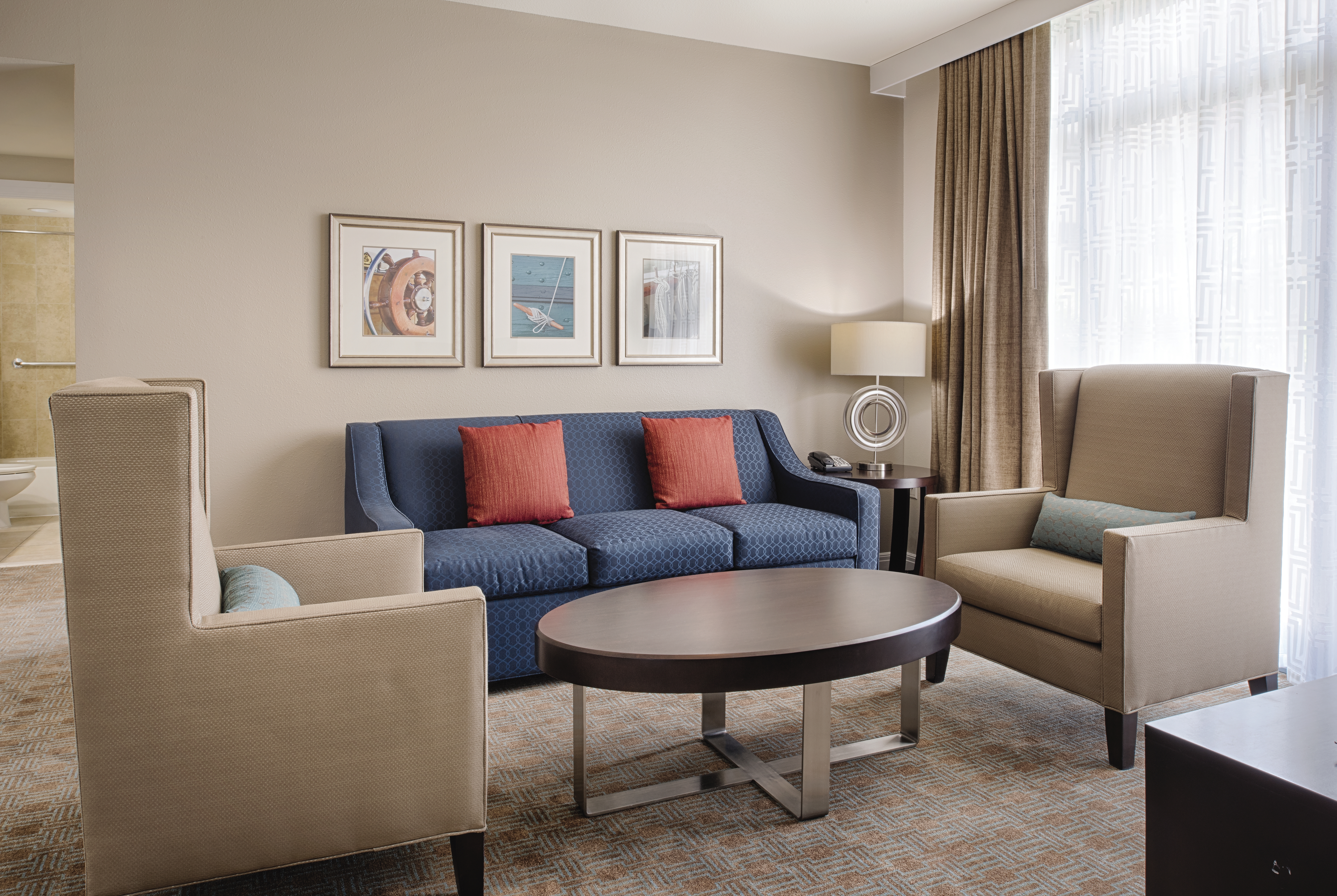 Club Wyndham National Harbor suite living room in National Harbor, Maryland