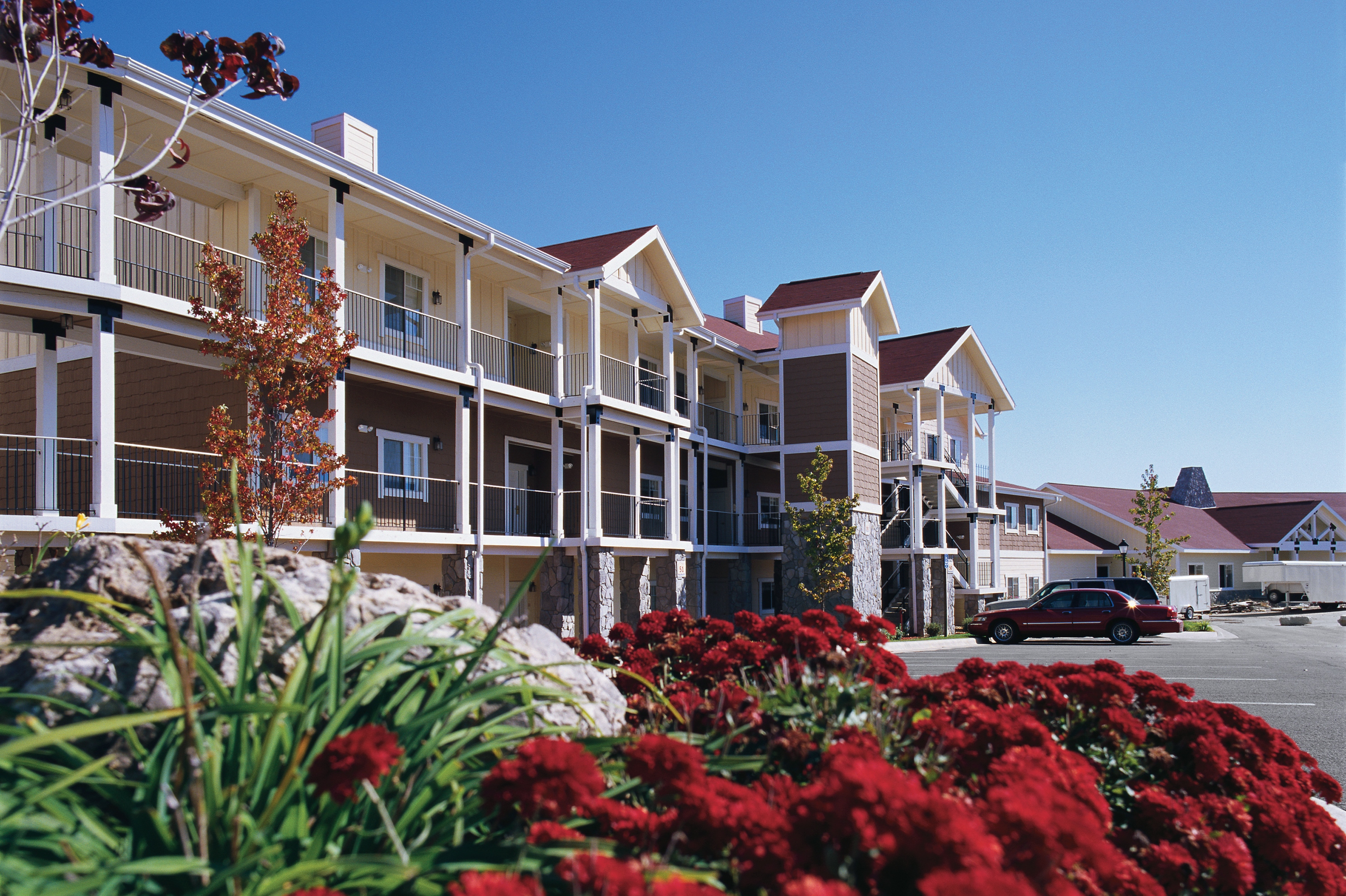 Exterior of Club Wyndham Mountain Vista hotel in Branson, Missouri